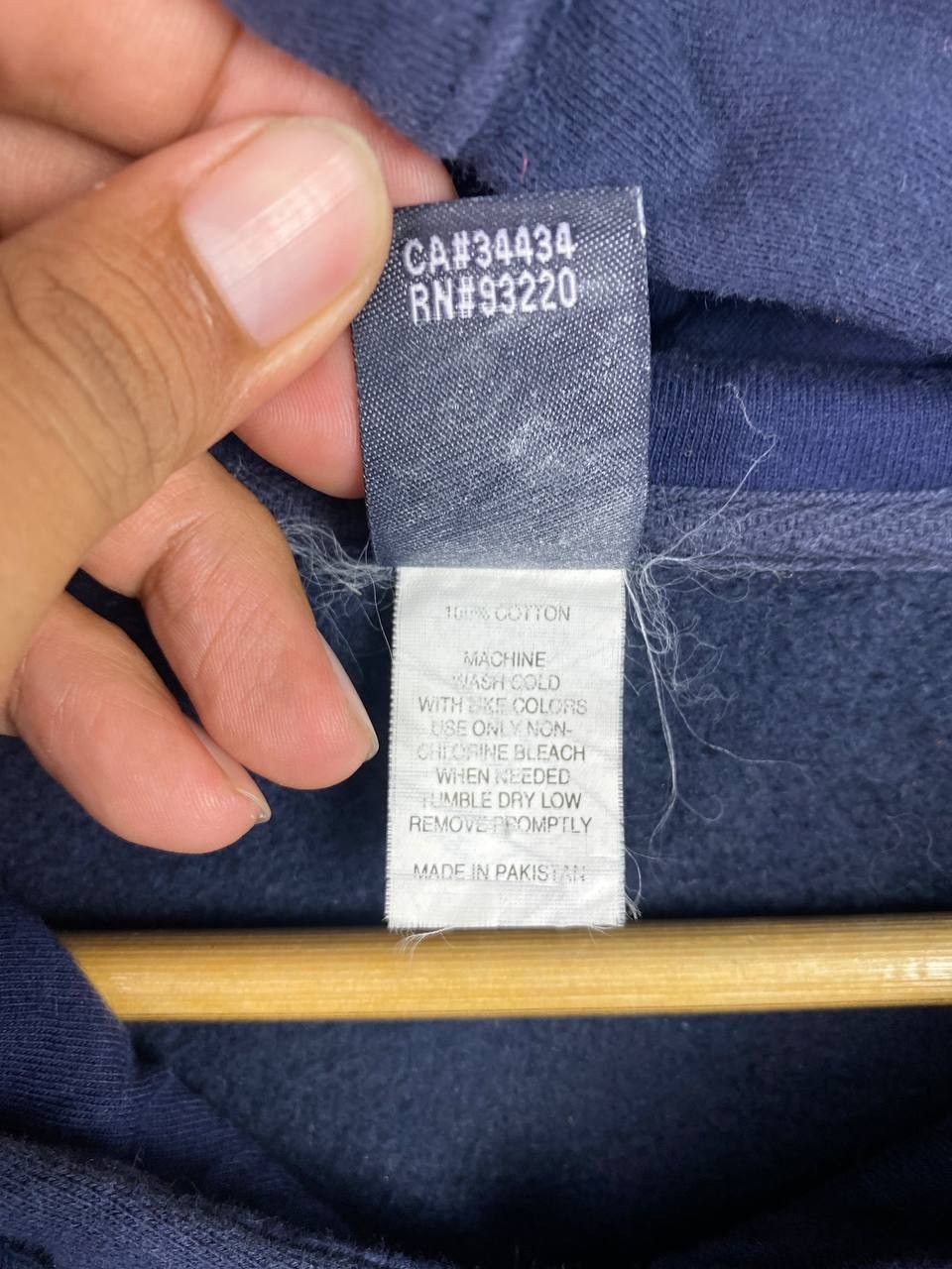 DC dc shoe co usa hoody sunfaded Size US L / EU 52-54 / 3 - 6 Thumbnail