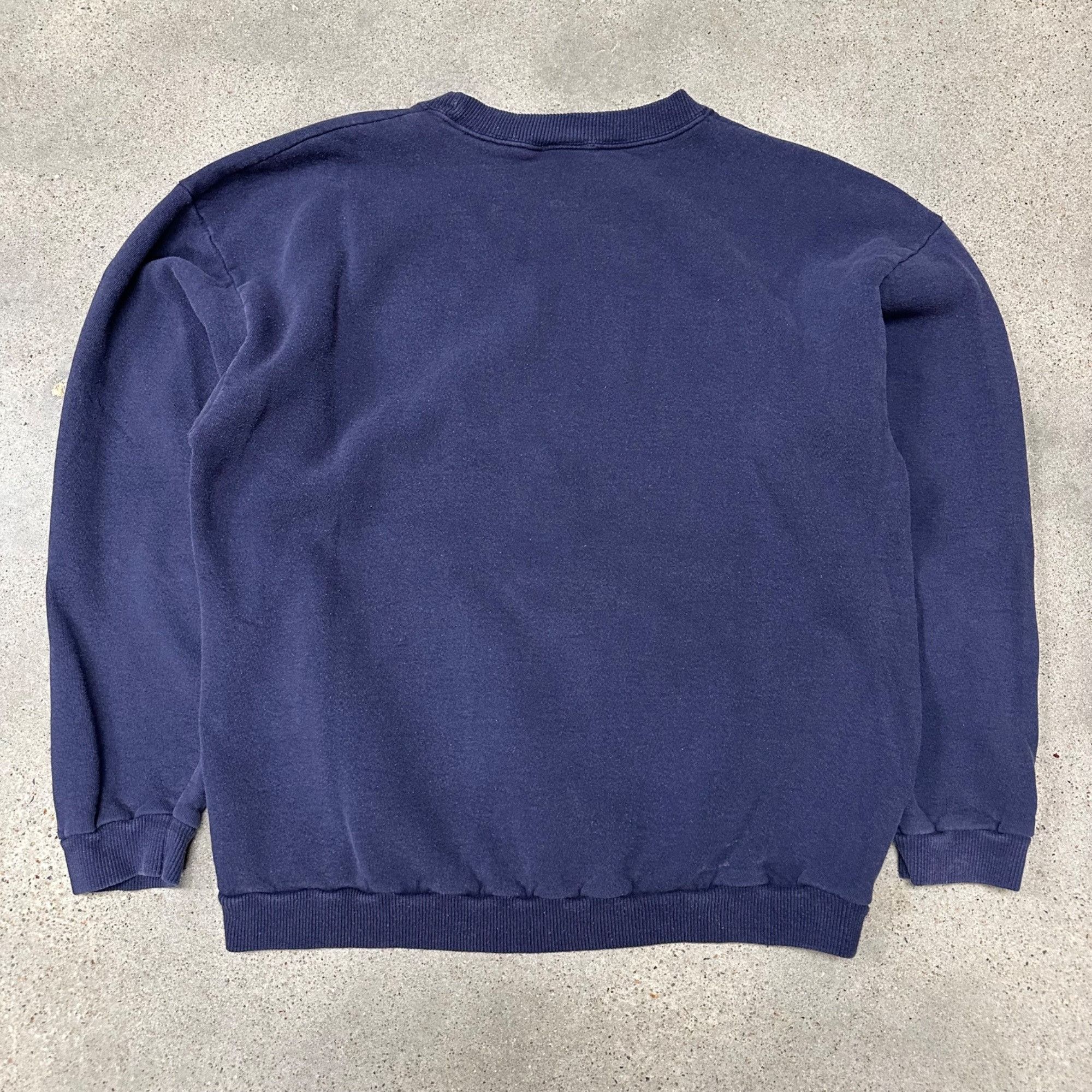 Vintage Vintage Car Enthusiast “Still Plays With Cars” Sweatshirt Size US XL / EU 56 / 4 - 4 Thumbnail