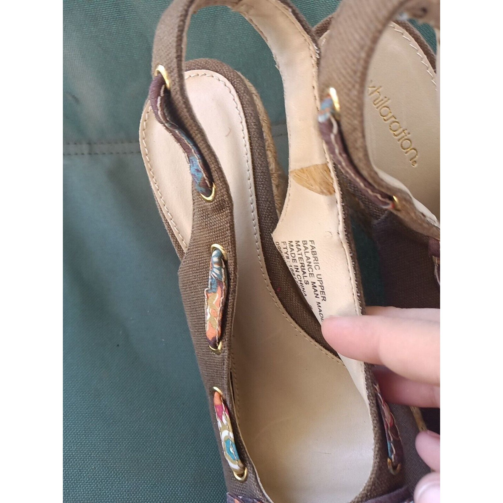 Other Woman's Size 8 Shoes Xhilaration Tamala Brown 3.25 in Wedge Size US 8 / IT 38 - 2 Thumbnail