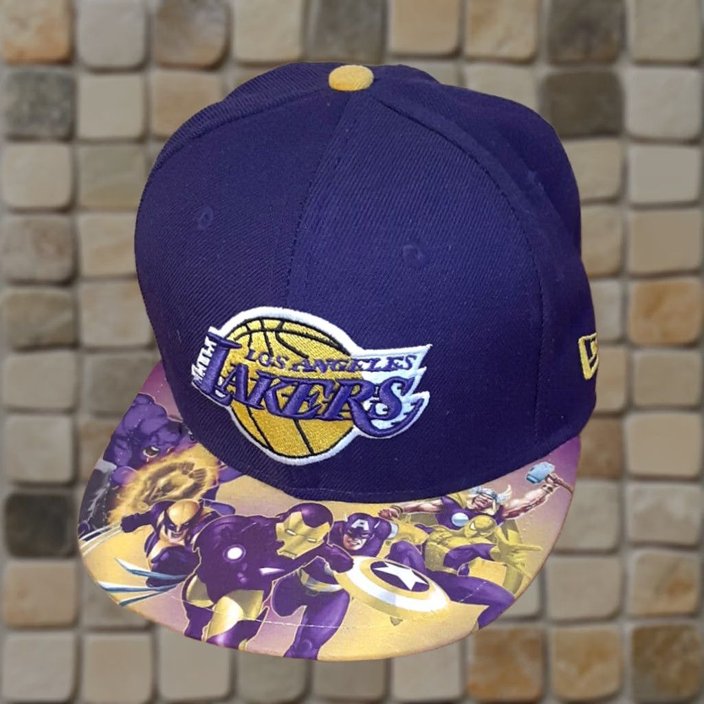 Vintage VINTAGE Marvel Hat Mens 6 7/8 Los Angeles Lakers Basketball Fitted Size ONE SIZE - 1 Thumbnail