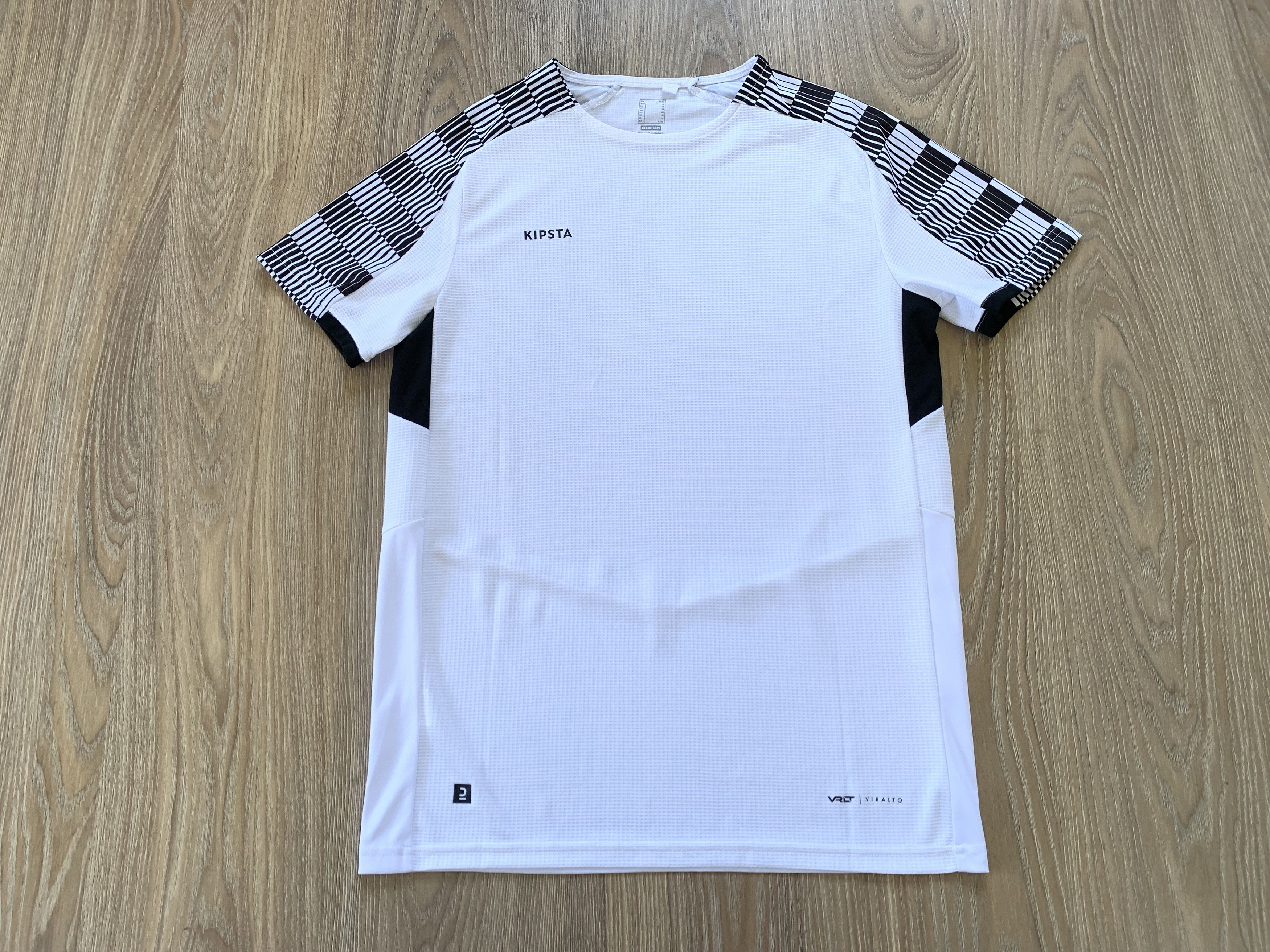 Other Kipsta White Light Training T Shirt Size US M / EU 48-50 / 2 - 2 Thumbnail