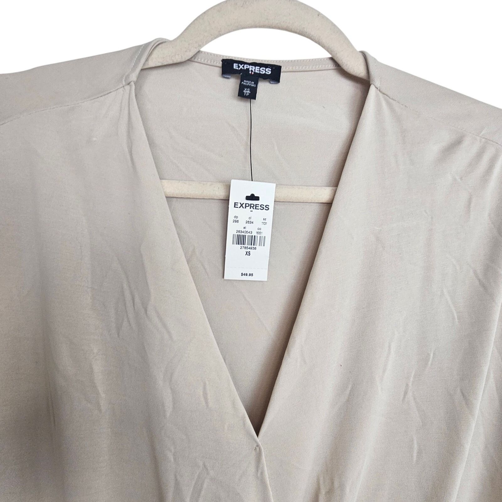 Express Express Womens Surplice Drapey Top Size XS Minimalist Career Size XS / US 0-2 / IT 36-38 - 2 Thumbnail