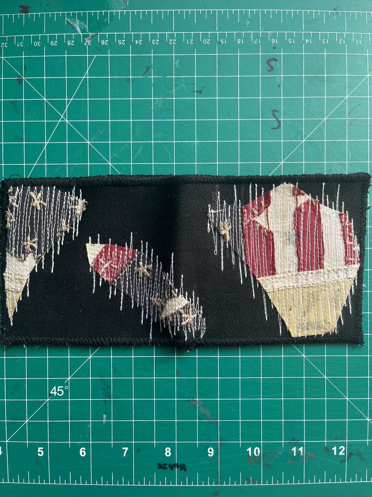 Other Black and red embroidered flag wallet Size ONE SIZE - 1 Thumbnail