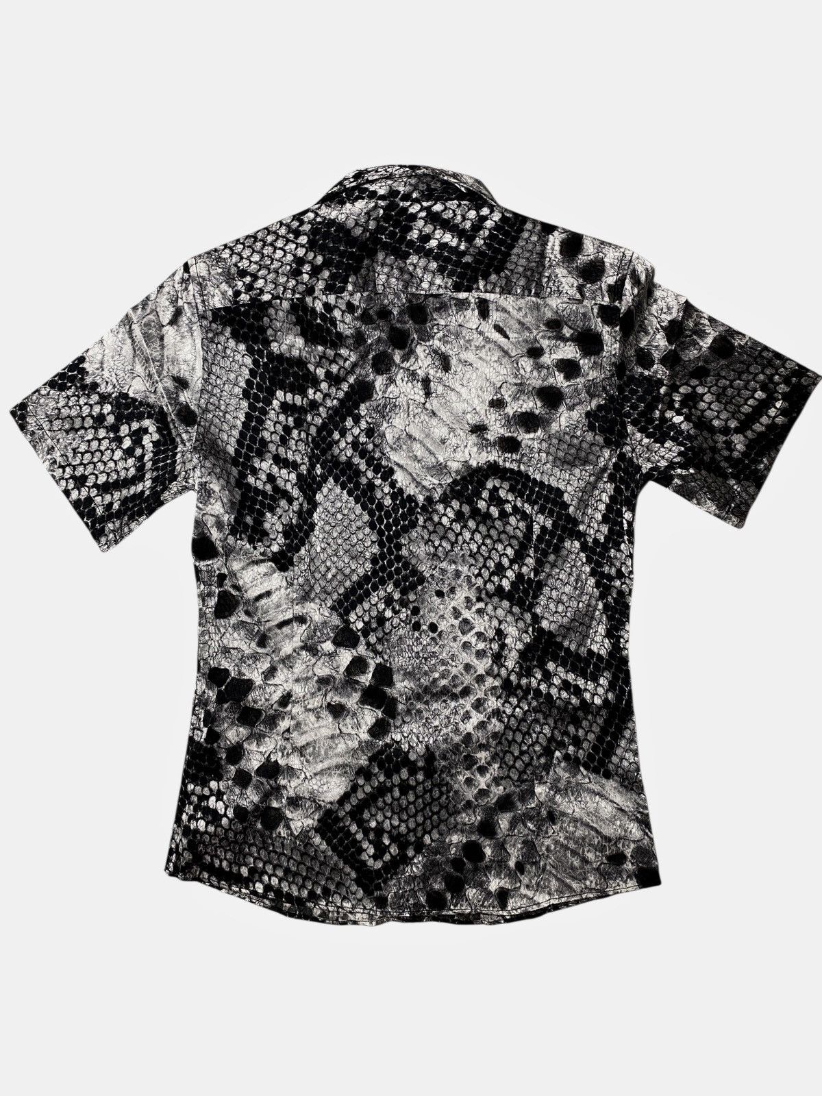 Tornado Mart 2000's Tornado Mart Monochrome Phyton Pattern Shirts Size US M / EU 48-50 / 2 - 5 Thumbnail