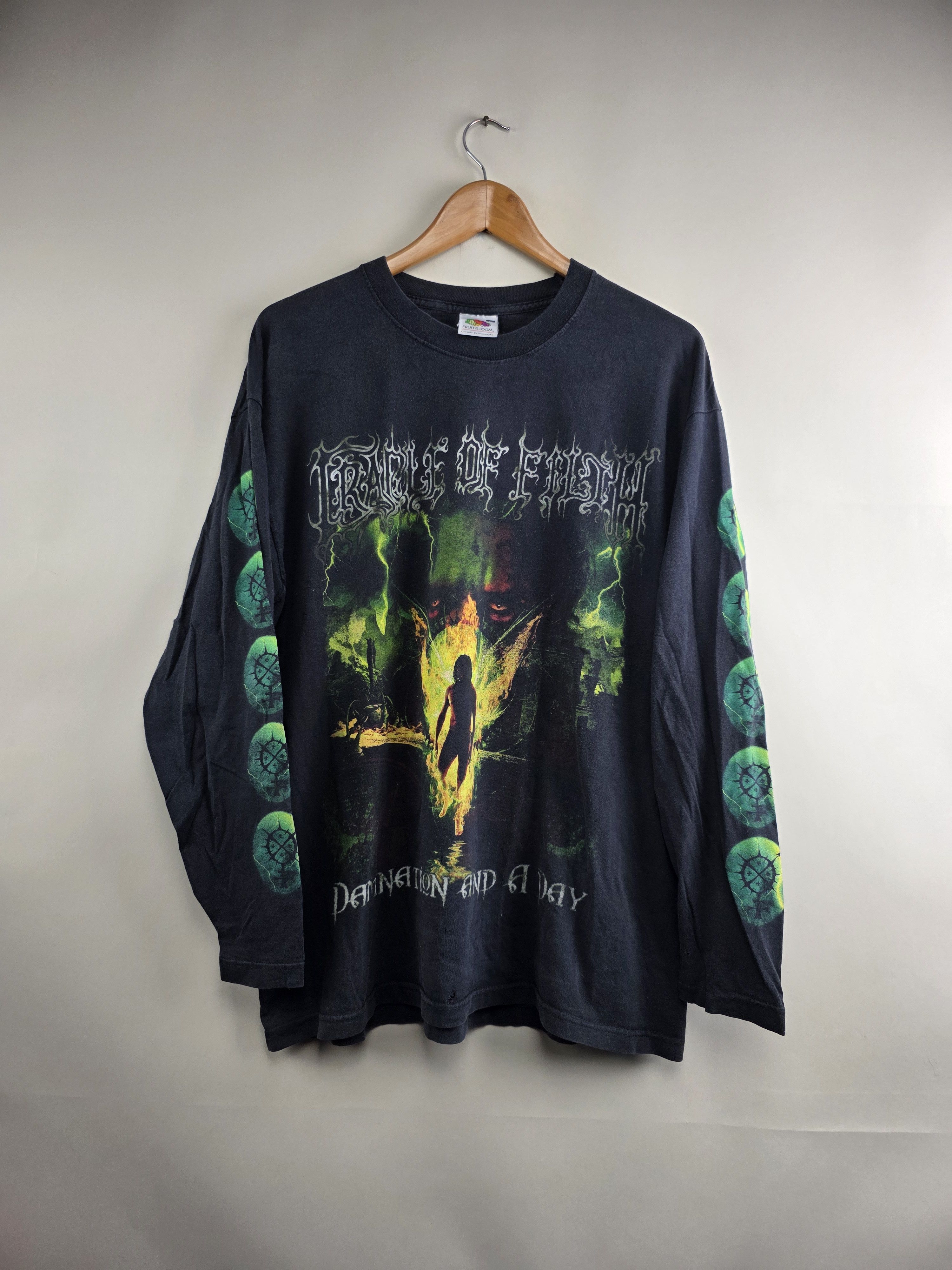 Band Tees × Vintage 2003 Cradle of Filth Damnation and a day Long-sleeve L Size US L / EU 52-54 / 3 - 1 Thumbnail