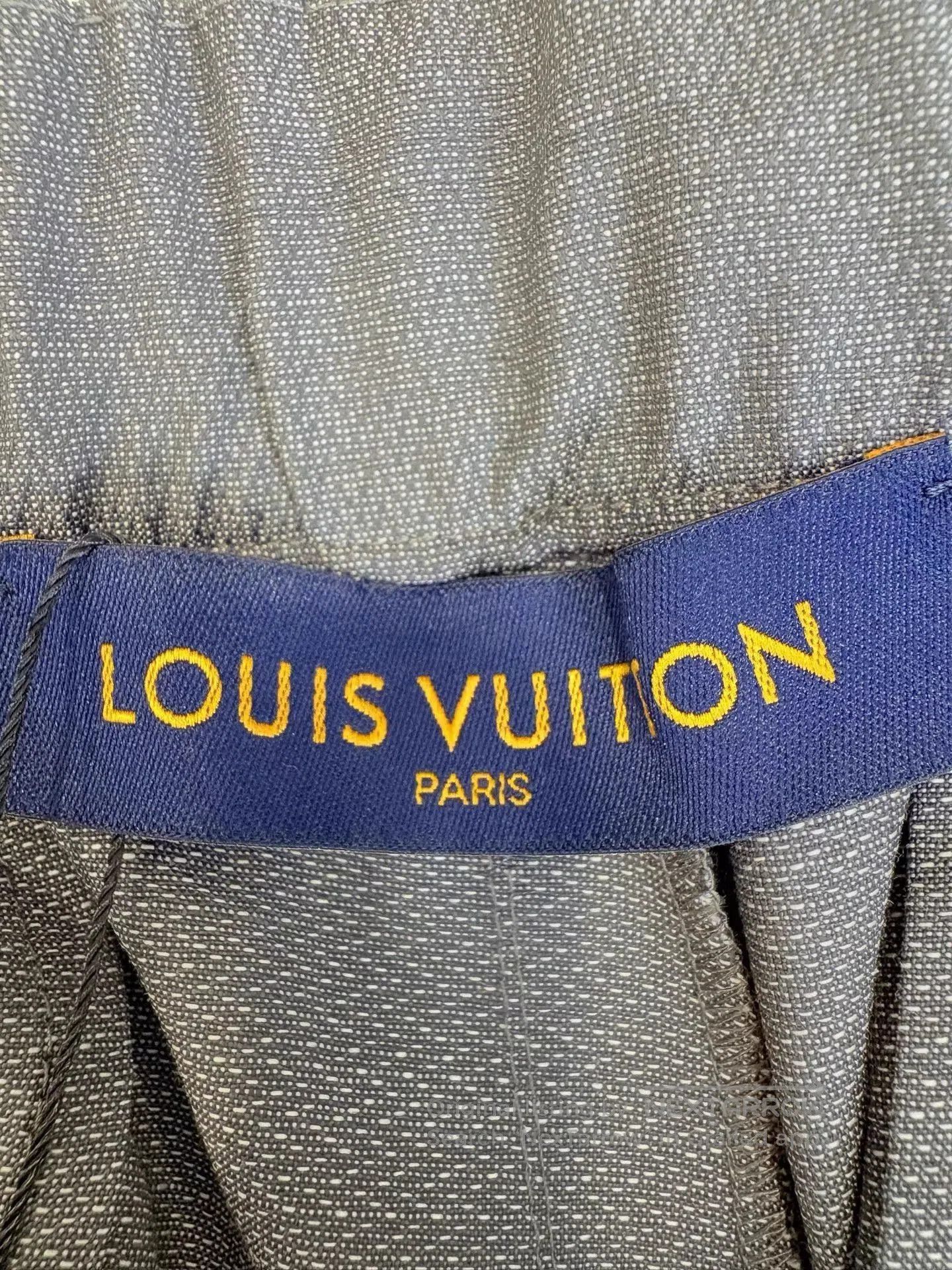 Louis Vuitton Gray Casual Pants with Belt - Size 30. Size US 30 / EU 46 - 4 Thumbnail