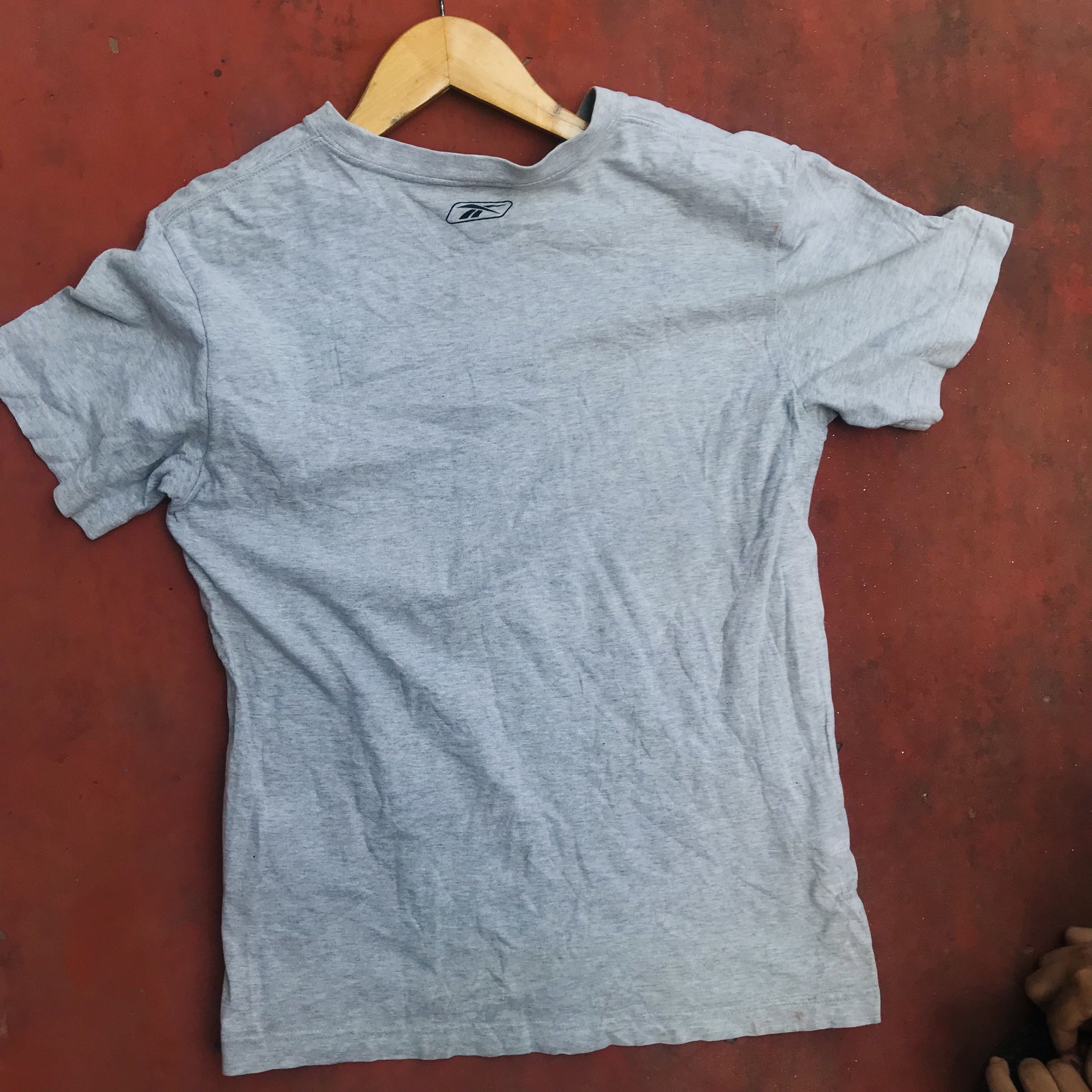 Reebok × Vintage Vintage Reebok Tee Size US S / EU 44-46 / 1 - 7 Thumbnail