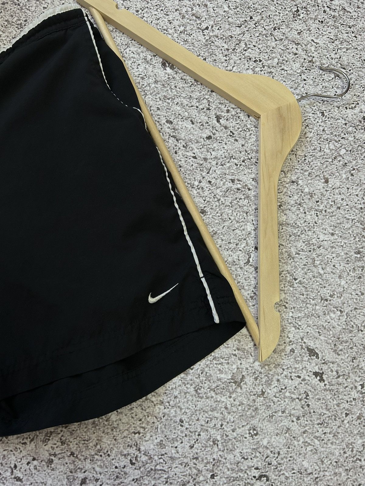 Nike × Vintage Vintage 90s Nike Retro Shorts Y2K Hype Size XL Size US 35 - 3 Thumbnail