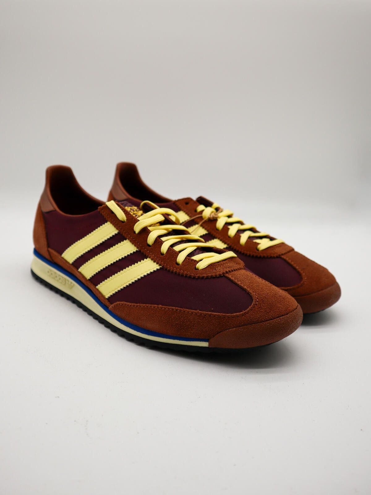 Adidas adidas SL72 OG - IE3425 - Brand New in Box - UK 7.5 Size US 8.5 / EU 41-42 - 1 Thumbnail
