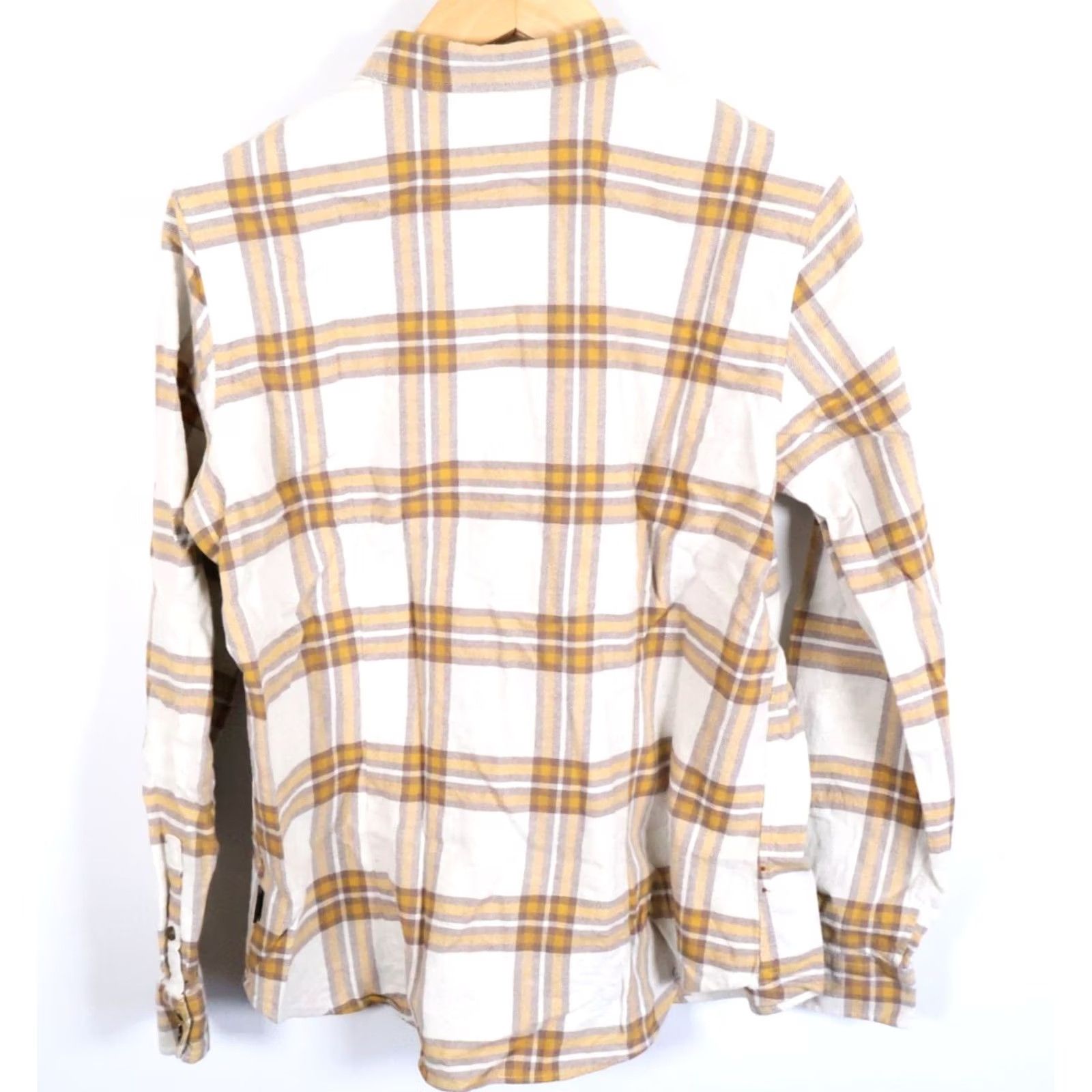 Patagonia Patagonia Shirt Women's XL Beige Yellow Plaid Flannel 100% Cotton Lightweight Chest Pockets Button-Up Casual Outdoor Size XL / US 12-14 / IT 48-50 - 2 Thumbnail