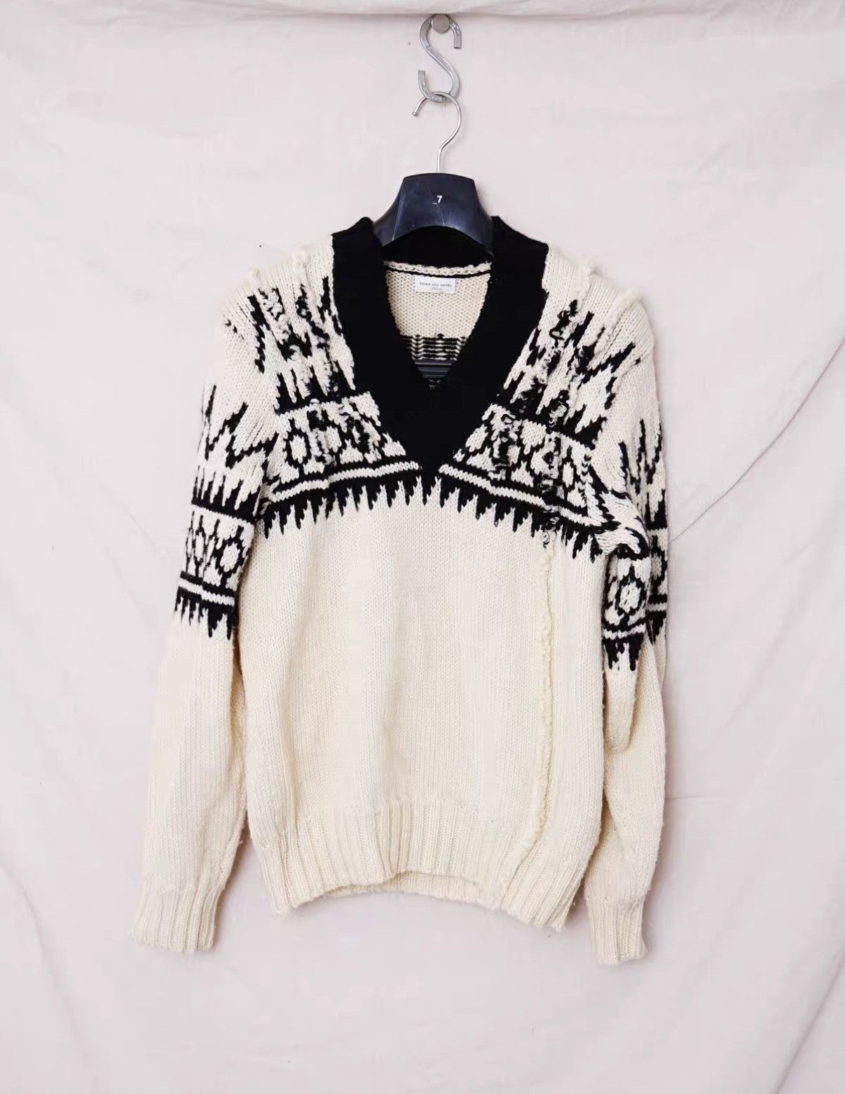 Dries Van Noten Dries Van Noten Cut-out Distressed Sweater Size US M / EU 48-50 / 2 - 1 Thumbnail