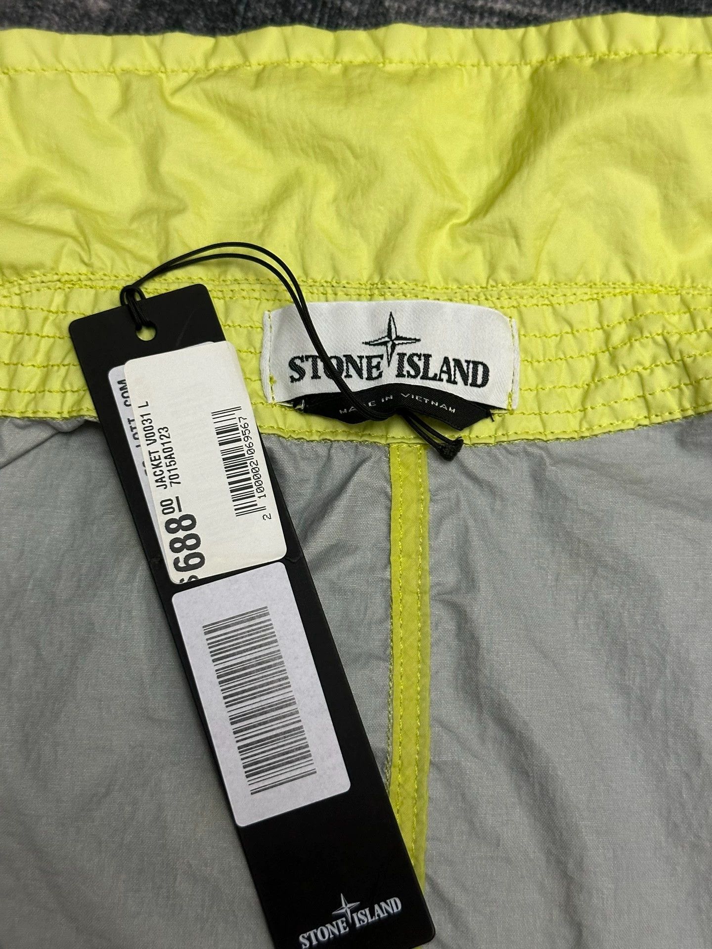 Stone Island Stone Island 3LTC Lemon Yellow Multi-pocket L Jkt Size US L / EU 52-54 / 3 - 3 Thumbnail