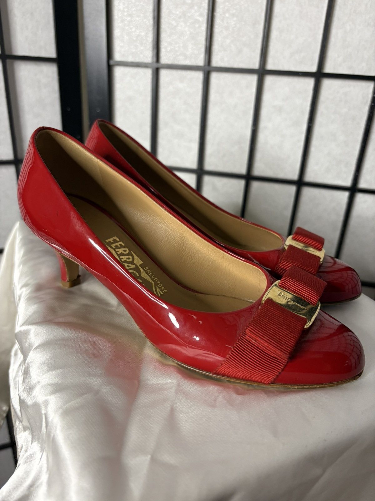 Salvatore Ferragamo Ferragamo ballet heels Size US 8.5 / IT 38.5 - 2 Thumbnail