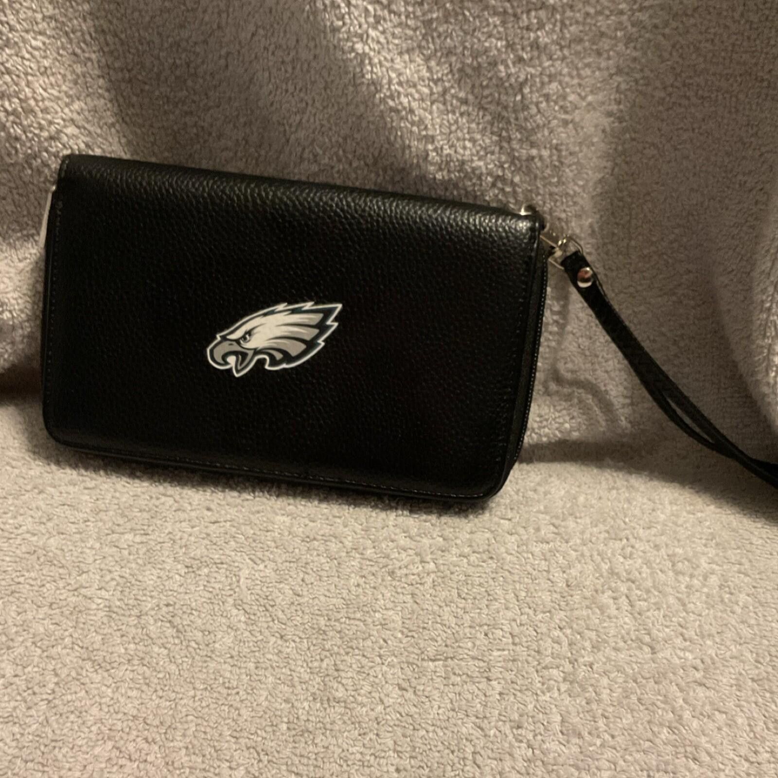 Other Philadelphia Eagles Black Wristlet Wallet Zipper Team Logo Size ONE SIZE - 1 Thumbnail