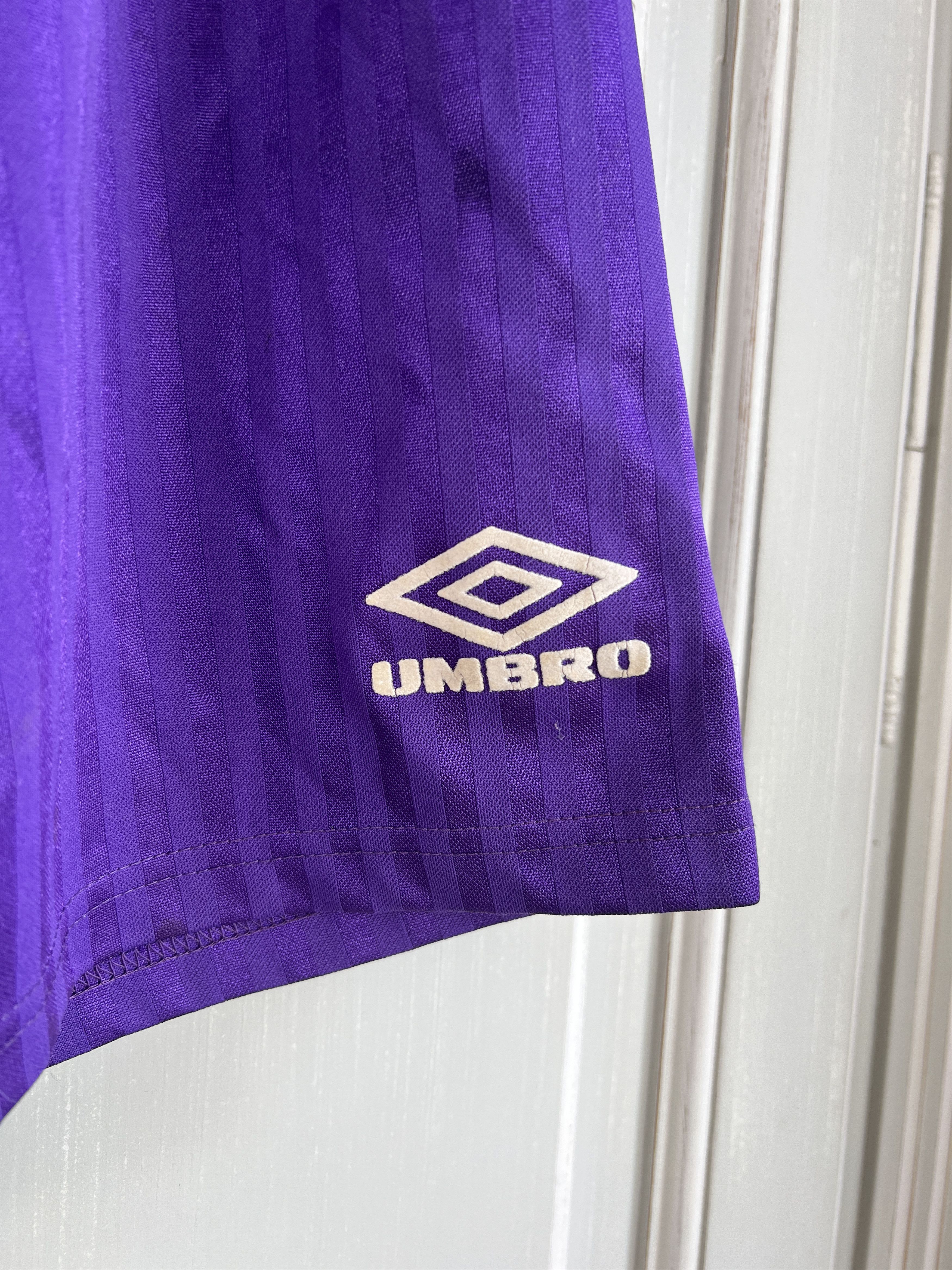 Umbro × Vintage UMBRO 90S LOGO STRIPED FOOTBALL SHORTS Size US 34 / EU 50 - 2 Thumbnail