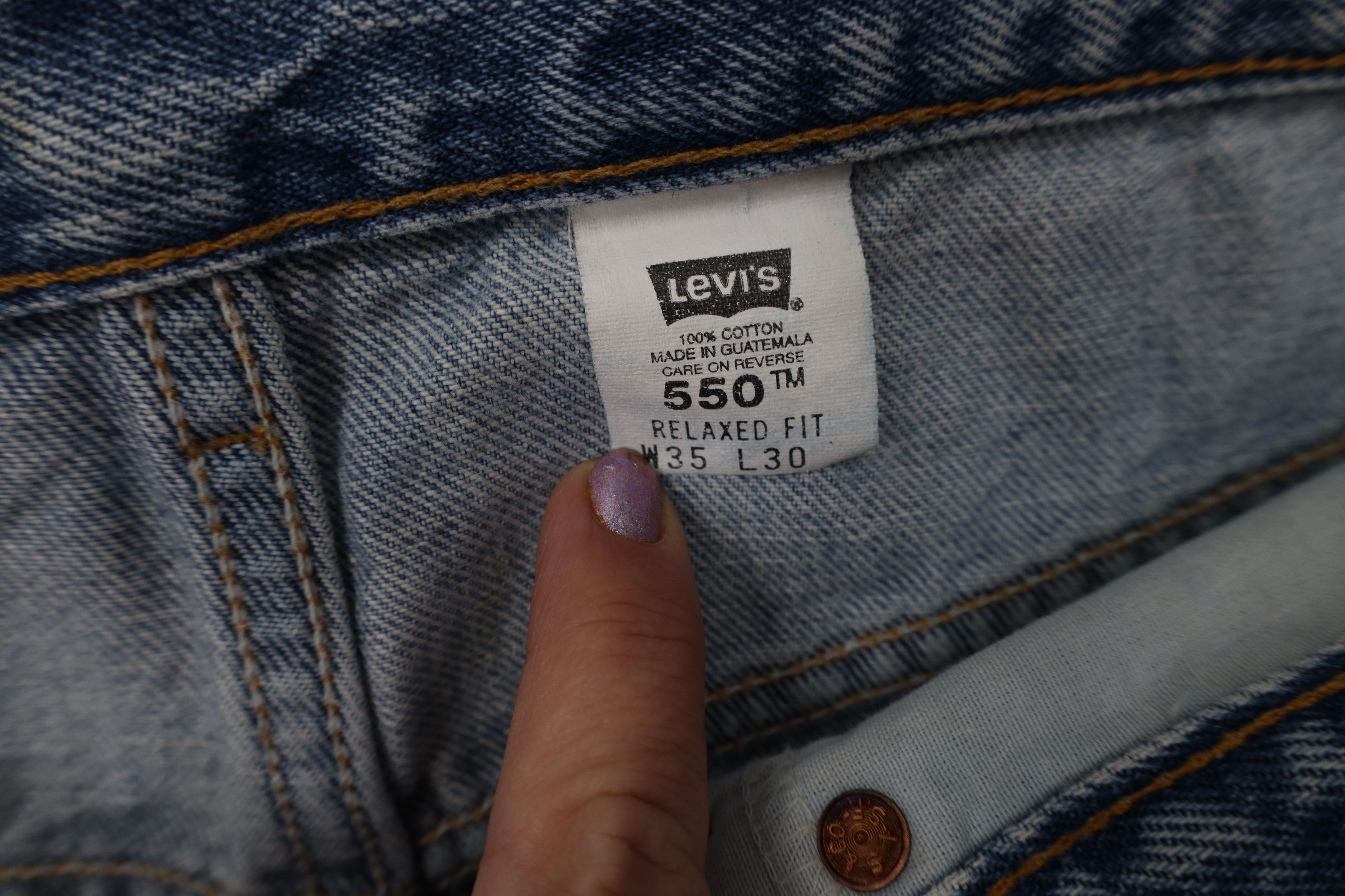 Levi's Vintage Y2K 2000 Levis 550 Relaxed Fit Denim Jeans Blue Size US 35 - 9 Thumbnail