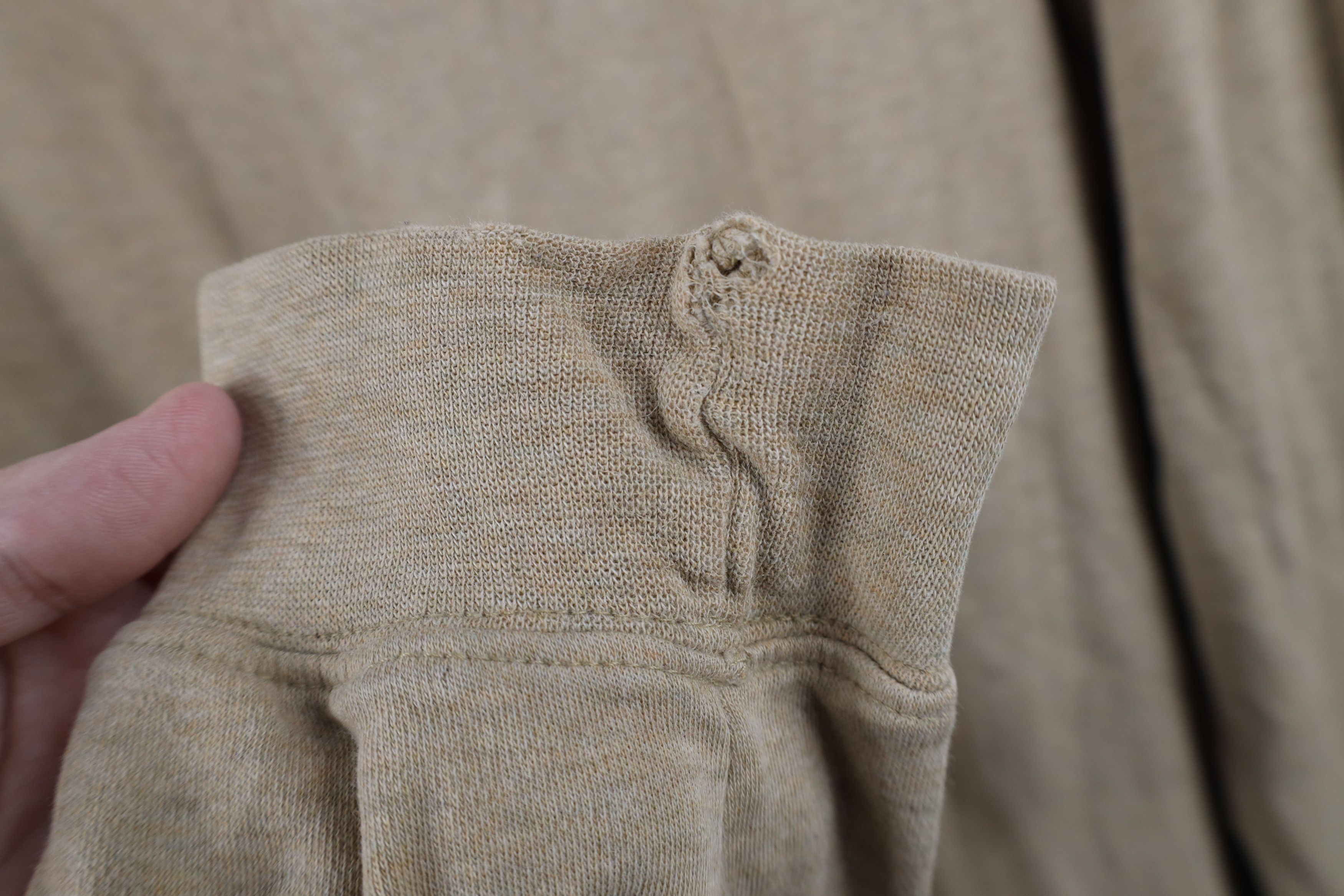 Lands' End Vintage Lands End Cotton Long Sleeve Rugby Polo Shirt Beige Size US XXL / EU 58 / 5 - 5 Thumbnail