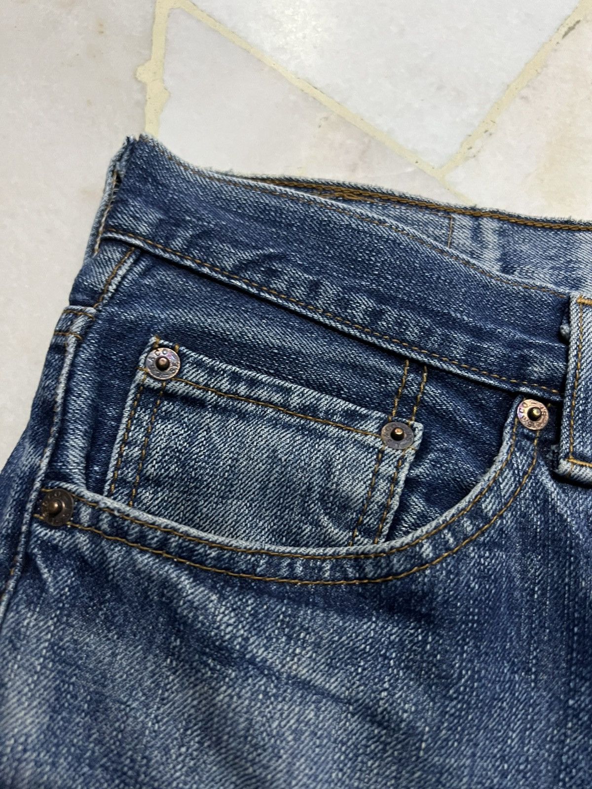 Jean × Levi's × Vintage 💥Flare💥Insane 90’s Style Levis 517 Distressed Faded Jean Size US 32 / EU 48 - 9 Thumbnail
