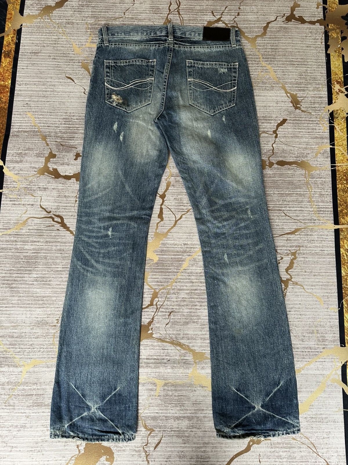 CIVARIZE FLARE Cavari A Studded Pocket Claw Marks Distressed Denim Size US 32 / EU 48 - 3 Thumbnail