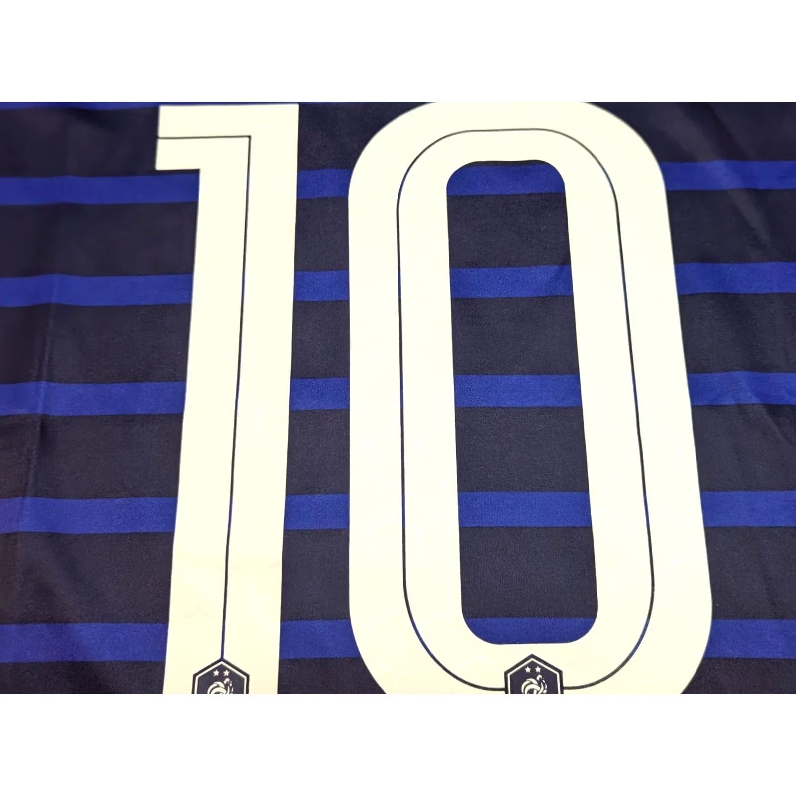 Nike Nike France 2020-2021 Jersey Mbappe Mens Football Jersey Size M Home Size US M / EU 48-50 / 2 - 5 Thumbnail