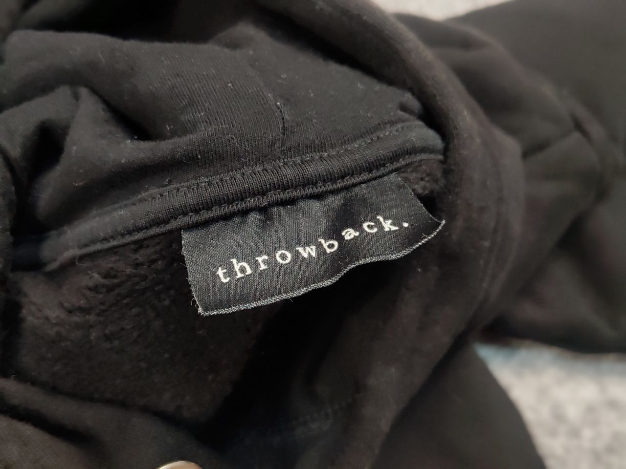 Vintage Throwback Design Black Graphic Logo Hoodie Size US L / EU 52-54 / 3 - 15 Thumbnail