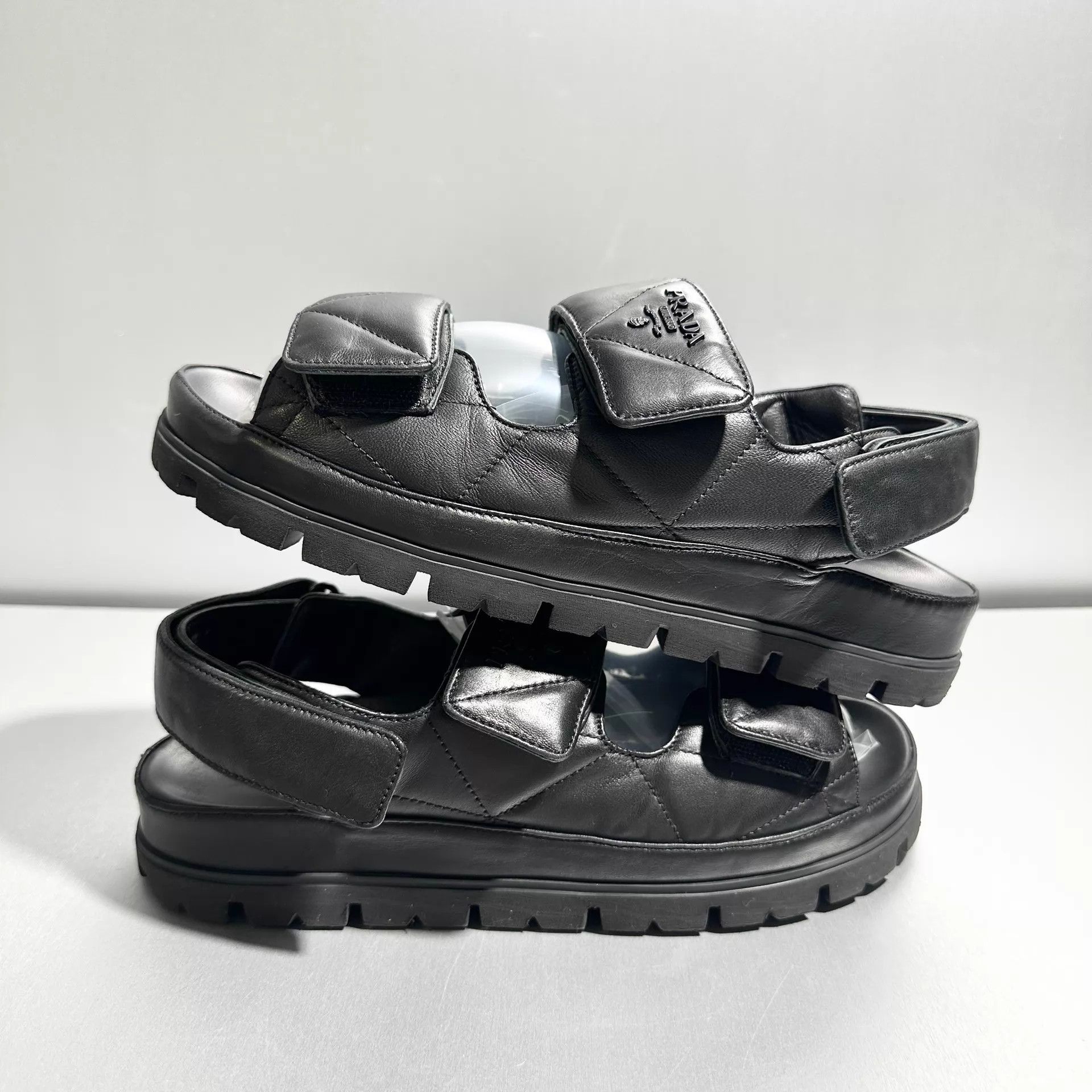 Prada Prada black velcro beach sandals EU 38 Size US 7.5 / IT 37.5 - 3 Thumbnail