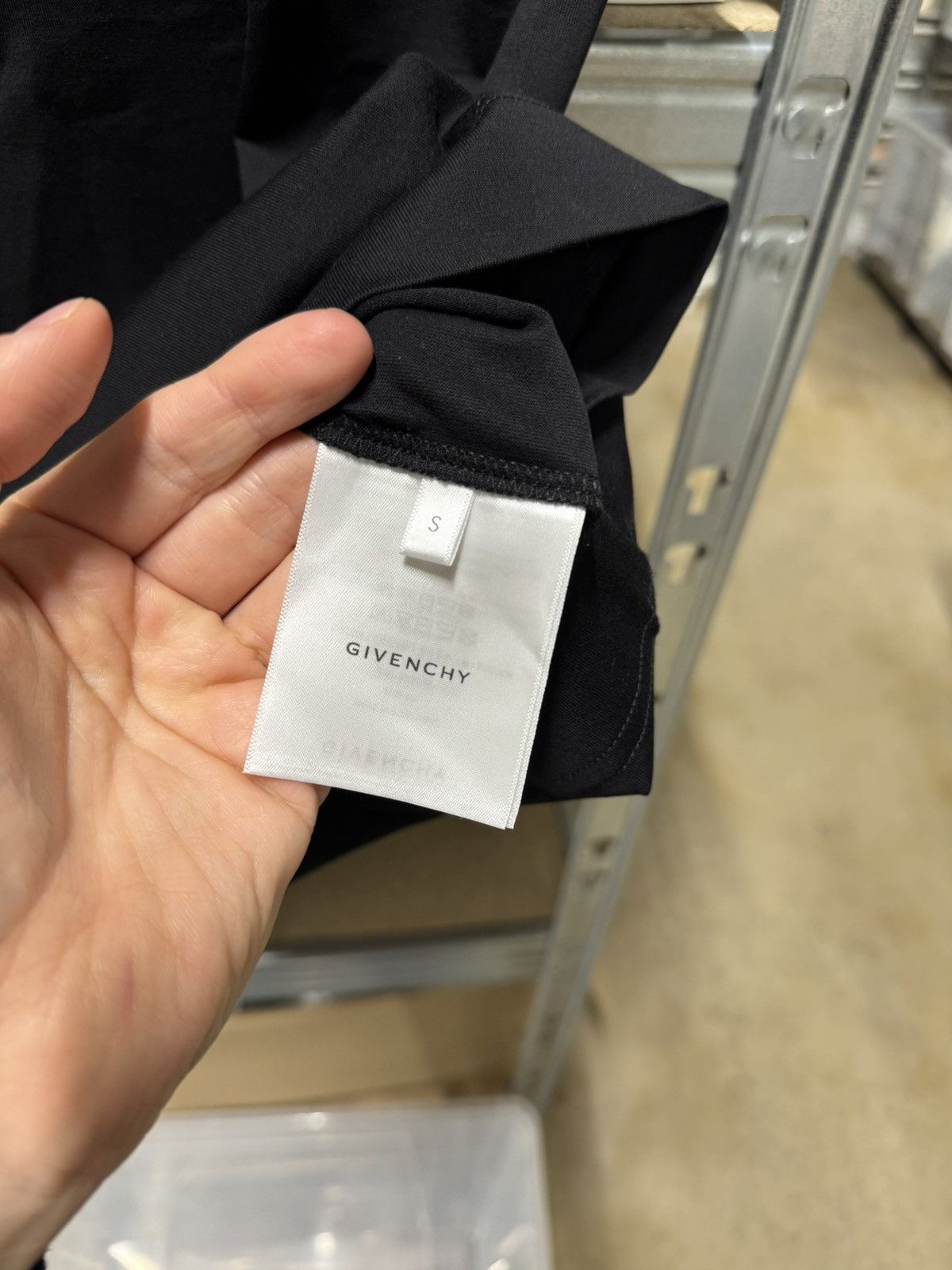 Givenchy Givenchy Embroidery Shoulder Logo T-Shirt NEW 650$ Size US S / EU 44-46 / 1 - 3 Thumbnail