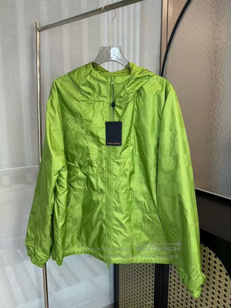 Louis Vuitton Louis Vuitton Green double-sided checkerboard assault jack Size US XL / EU 56 / 4 - 1 Thumbnail