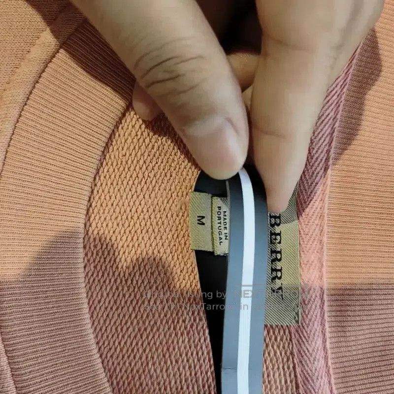 Burberry Burberry Women's Cotton Sweatshirt in Blush Pink. Size M / US 6-8 / IT 42-44 - 4 Thumbnail
