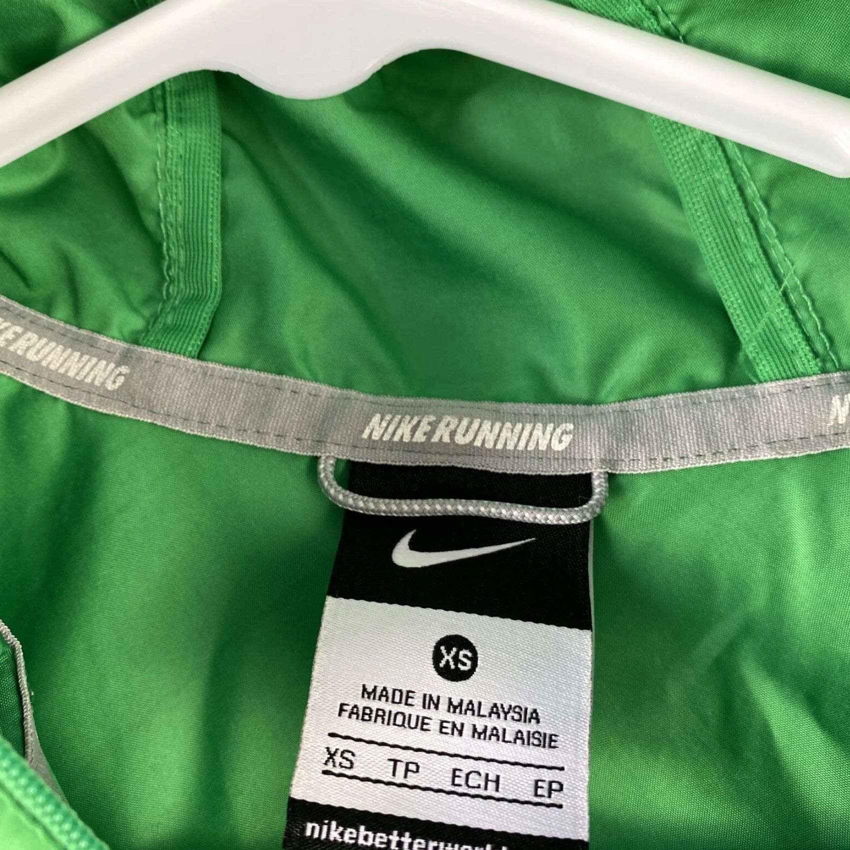 Nike Nike Jacket Women XS Fit Green Running Windbreaker / 44-31 Size XS / US 0-2 / IT 36-38 - 4 Thumbnail
