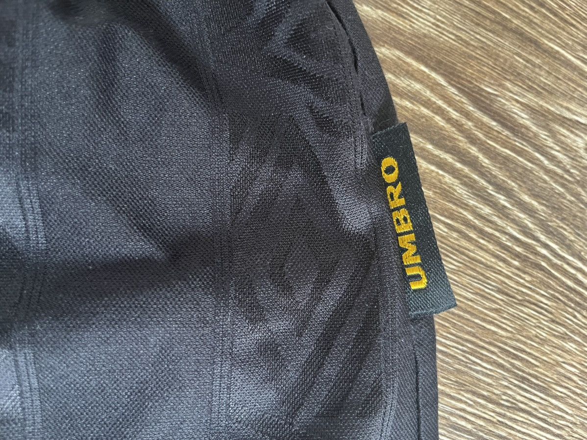 Umbro Manchester United Shorts 1993-1995 away Size US 36 / EU 52 - 5 Thumbnail
