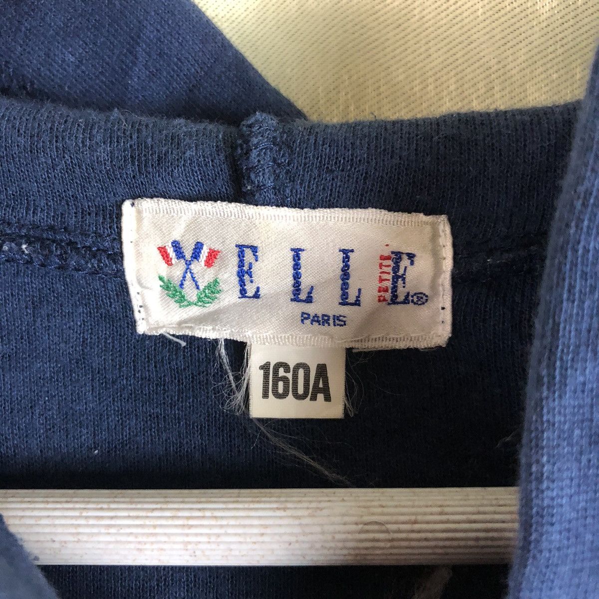 Japanese Brand × Vintage Elle Paris vintage distressed ripped Dark Blue Hoodie #7453 Size US M / EU 48-50 / 2 - 15 Thumbnail