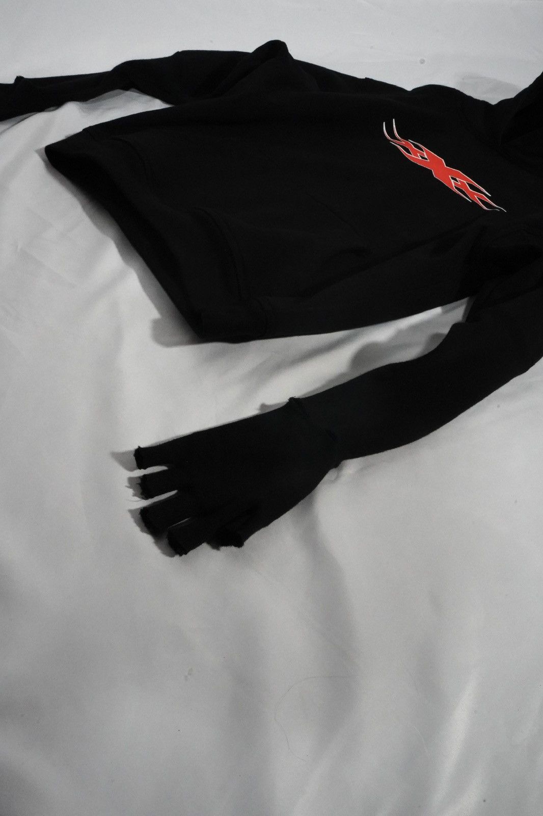 Prototypes Prototypes XXX gloves hoodie / Shrunken fit Size US S / EU 44-46 / 1 - 3 Thumbnail