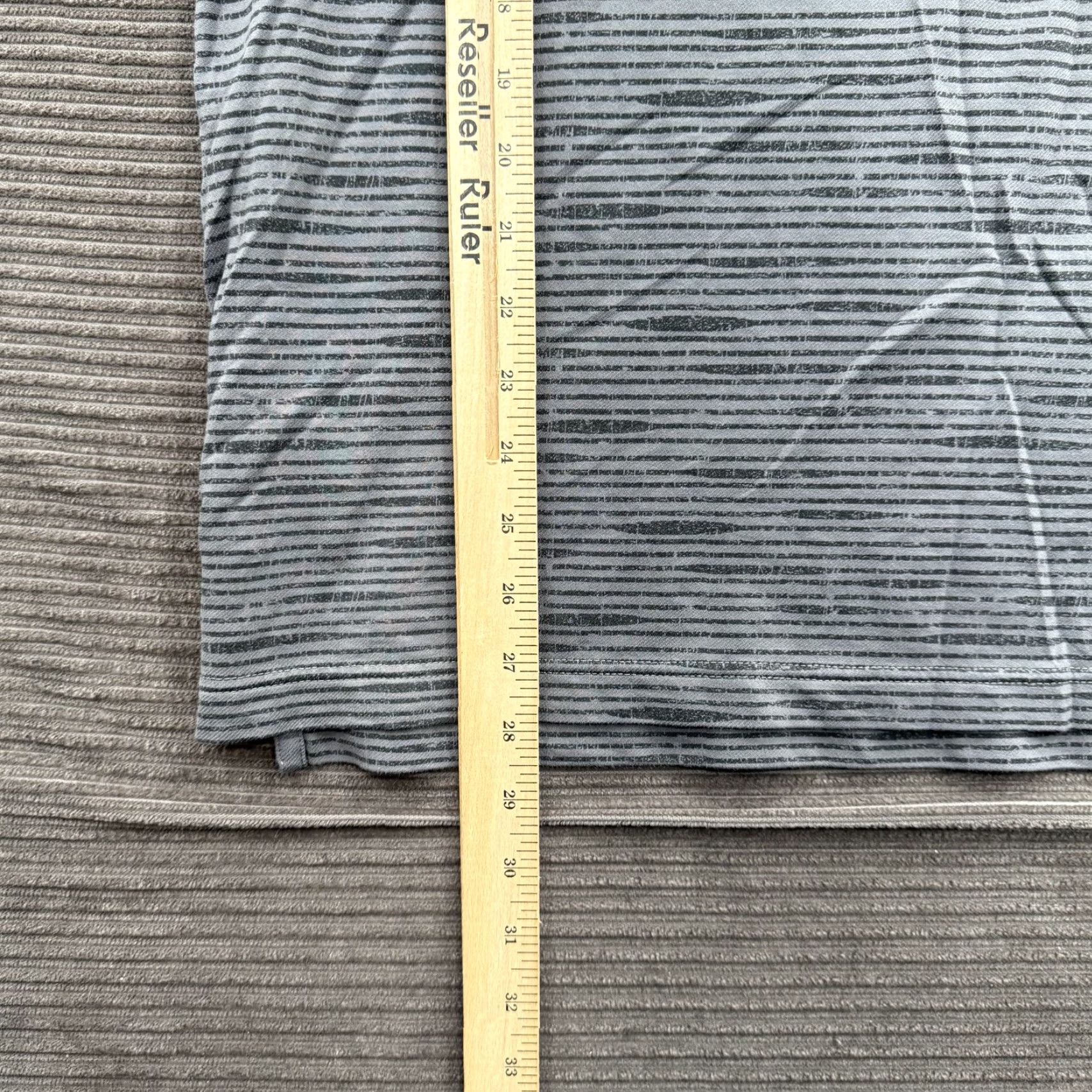 TravisMathew TravisMathew Polo Shirt Mens XL Gray Striped Performance Golf Stretch Size US XL / EU 56 / 4 - 4 Thumbnail