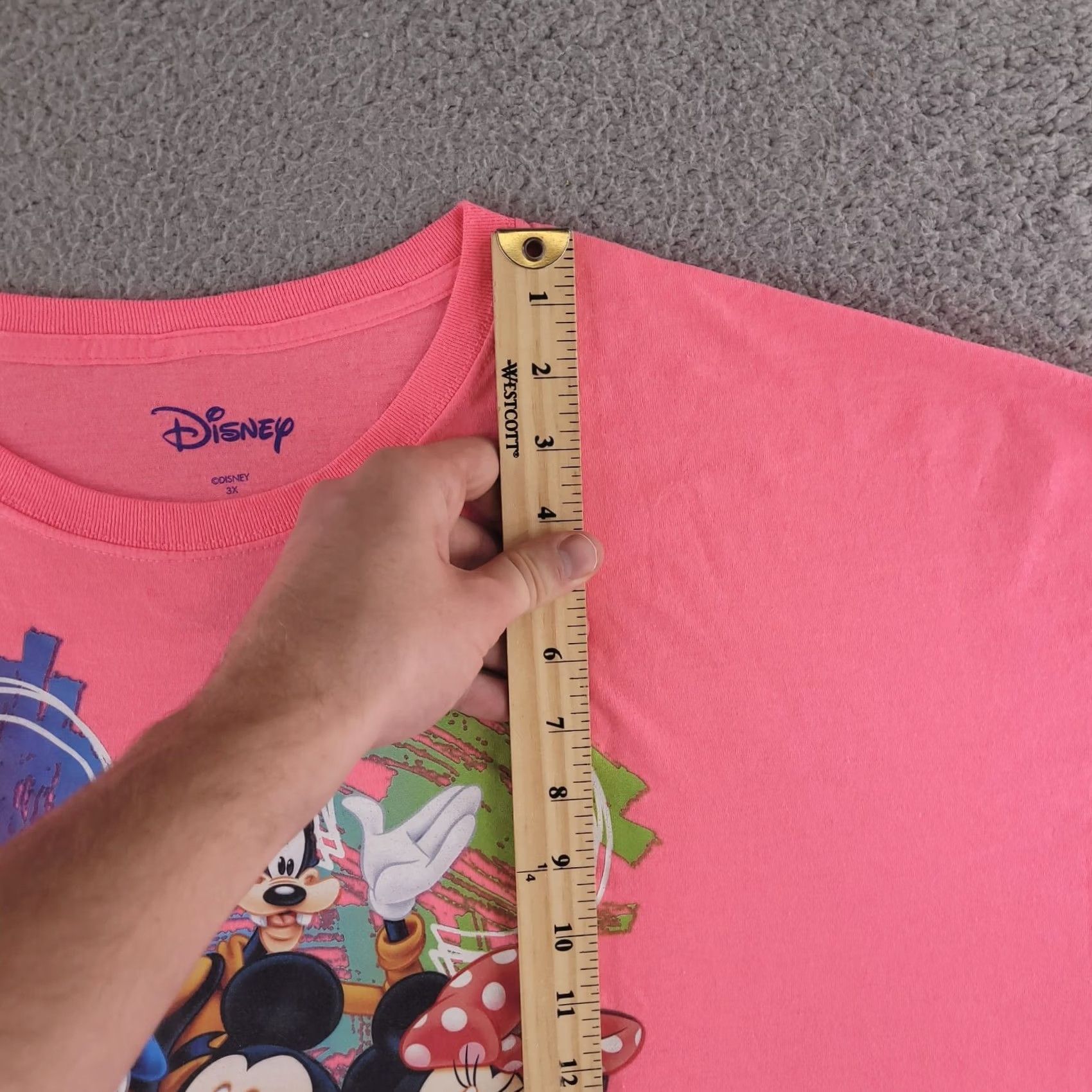 Disney Disney Mens Shirt 3XL Pink Short Sleeve Crewneck 2021 Graphic Tee Cast Mickey Size US XXL / EU 58 / 5 - 6 Thumbnail