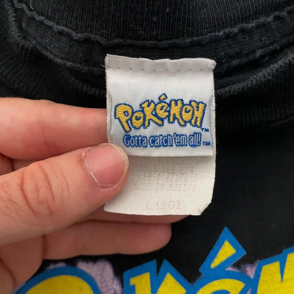 Nintendo Vintage Pikachu Nintendo 2000 Pokémon Shirt Promo Size US M / EU 48-50 / 2 - 3 Thumbnail