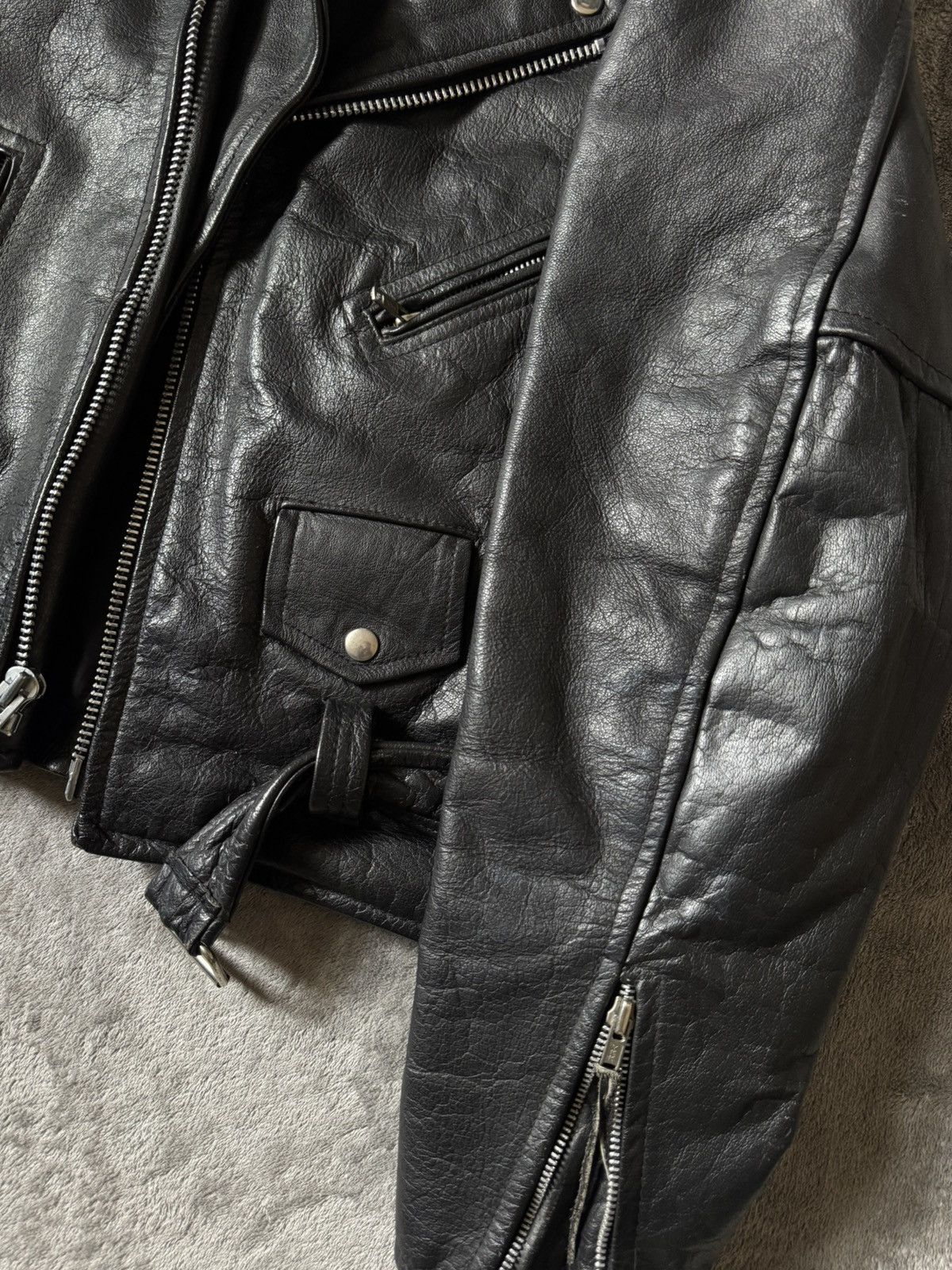 Other Vintage Black Leather Biker Jacket Size US S / EU 44-46 / 1 - 2 Thumbnail