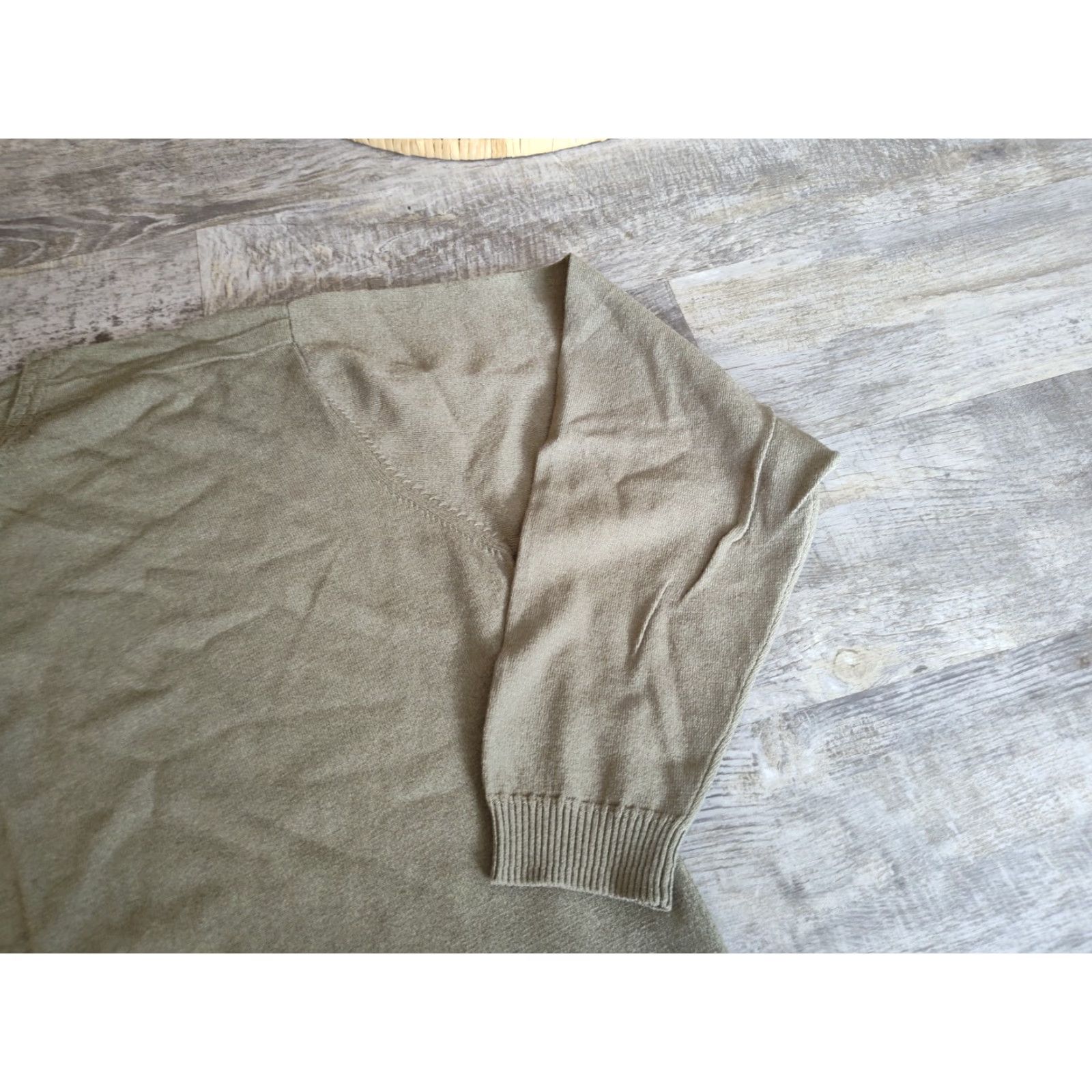Tommy Bahama VINTAGE Tommy Bahama Men’s Sweater Pullover Knit V-Neck Long Sleeve Regular Fit Stretch Green Size Medium Size US M / EU 48-50 / 2 - 6 Thumbnail