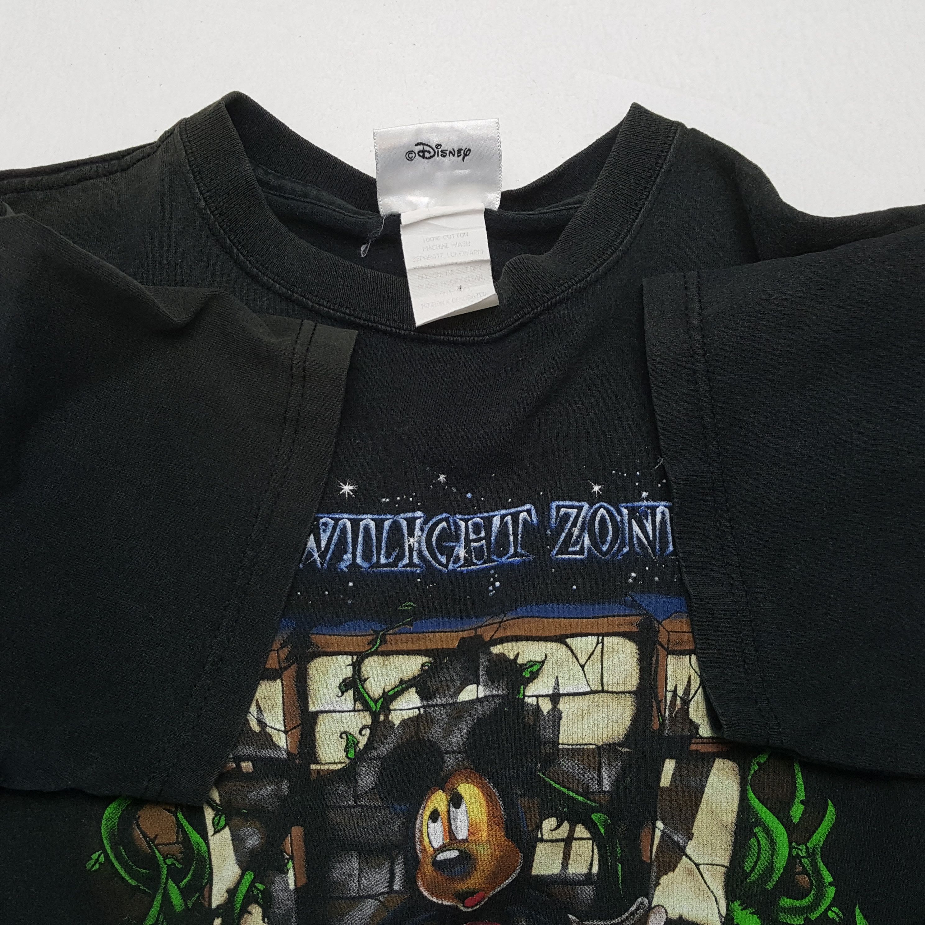 Disney × Mickey Mouse × Vintage Vintage TWINGLIGHT ZONE MICKEY MOUSE Movie T-Shirts Size M / US 6-8 / IT 42-44 - 7 Thumbnail
