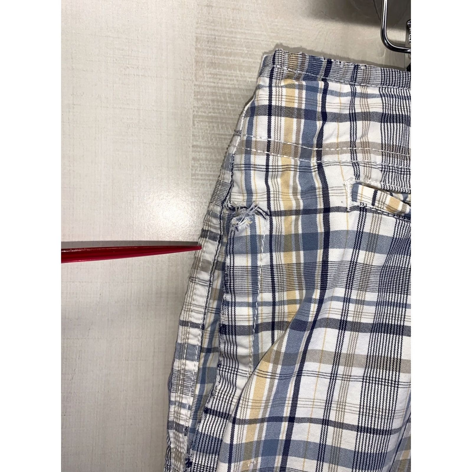 American Eagle Outfitters VINTAGE American Eagle Mens Plaid Distressed Flat Front Shorts Size 36-6119 Size US 36 / EU 52 - 7 Thumbnail