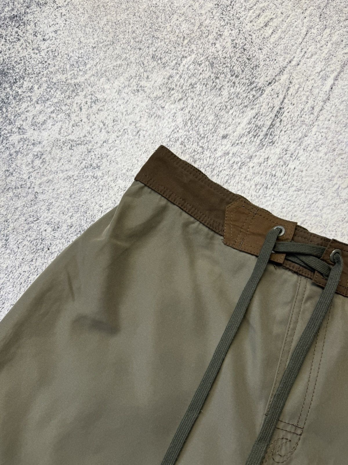 Rip Curl Vintage Rip Curl Big Logo Nylon Shorts USA OOs Size US 34 / EU 50 - 6 Thumbnail