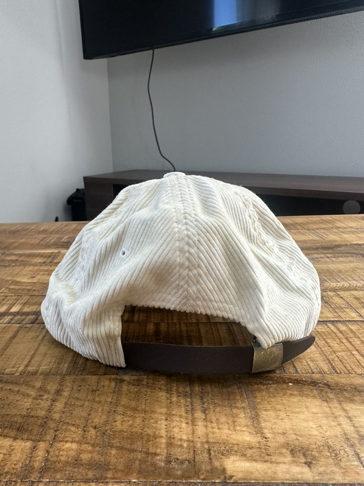 Supreme Supreme Classic Logo Corduroy 6 Panel Hat Size ONE SIZE - 2 Thumbnail