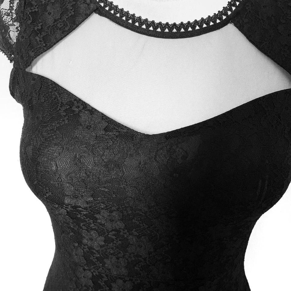 Vintage An incredibly beautiful gothic lace maxi dress withtrain Size S / US 4 / IT 40 - 7 Thumbnail