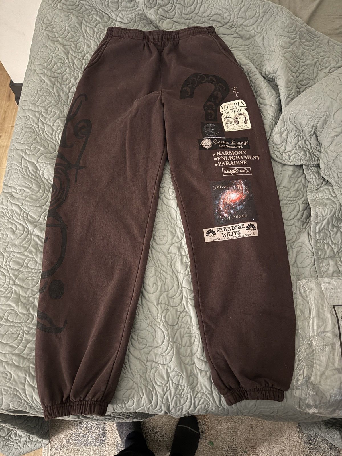 Online Ceramics × Travis Scott Travis Scott x online ceramic sweats Size US 32 / EU 48 - 2 Thumbnail