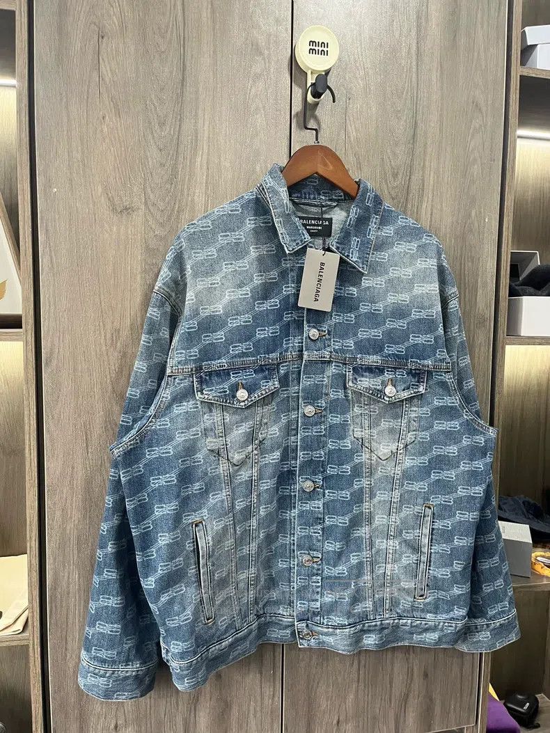 Balenciaga Balenciaga Locks are printed with denim jackets Size US XS / EU 42 / 0 - 3 Thumbnail