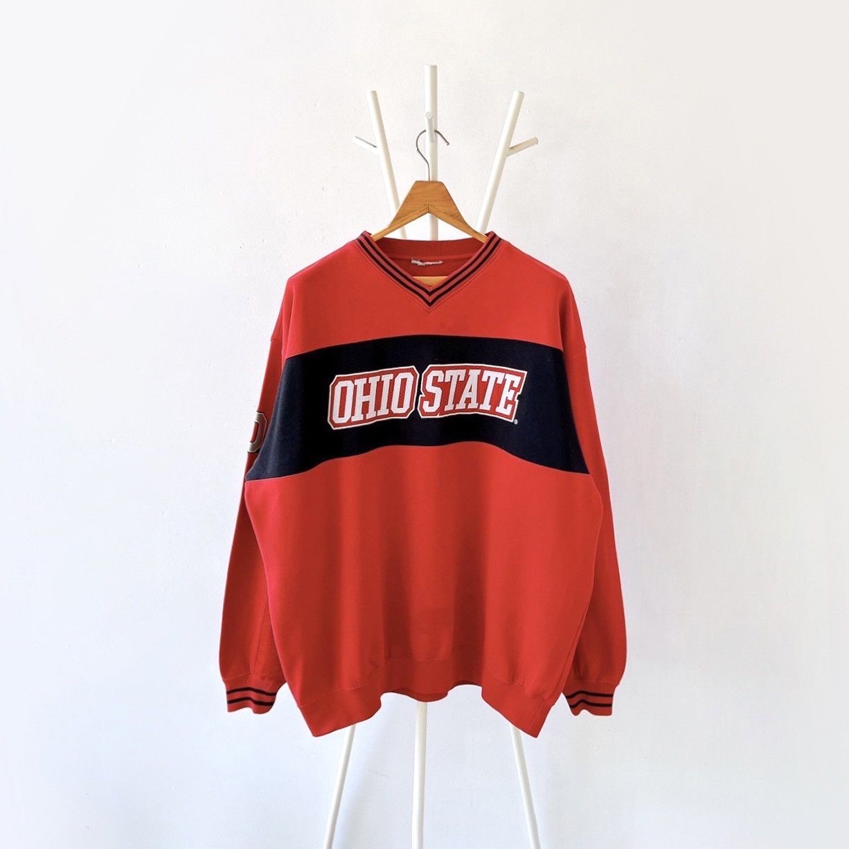 Vintage 90s Ohio State University Buckeyes sweatshirt/ XL Size US XL / EU 56 / 4 - 1 Thumbnail