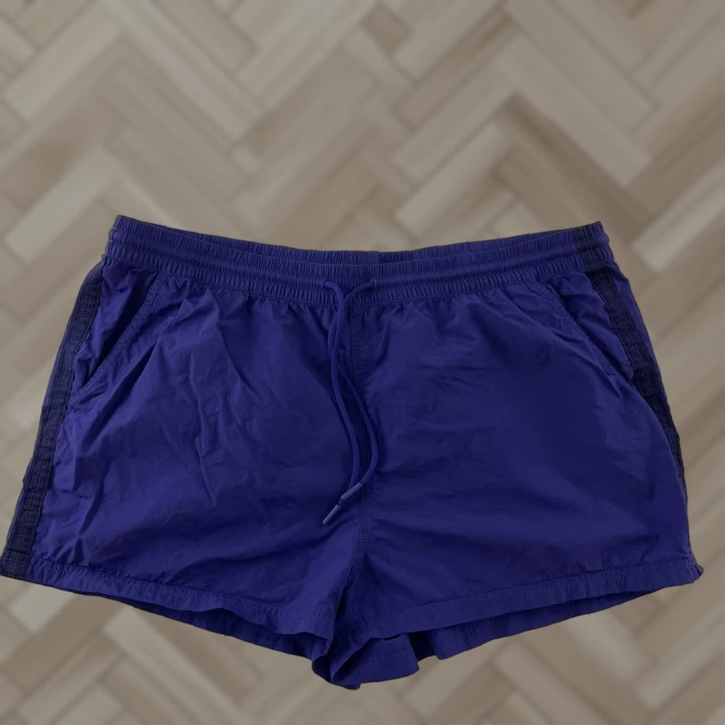 Athleta Athleta Athletic Elastic Waist Shorts Women's 14 Solid Purple Shirt Womens 14 Purple Athletic Shorts Size 36" / US 14 / IT 50 - 1 Thumbnail