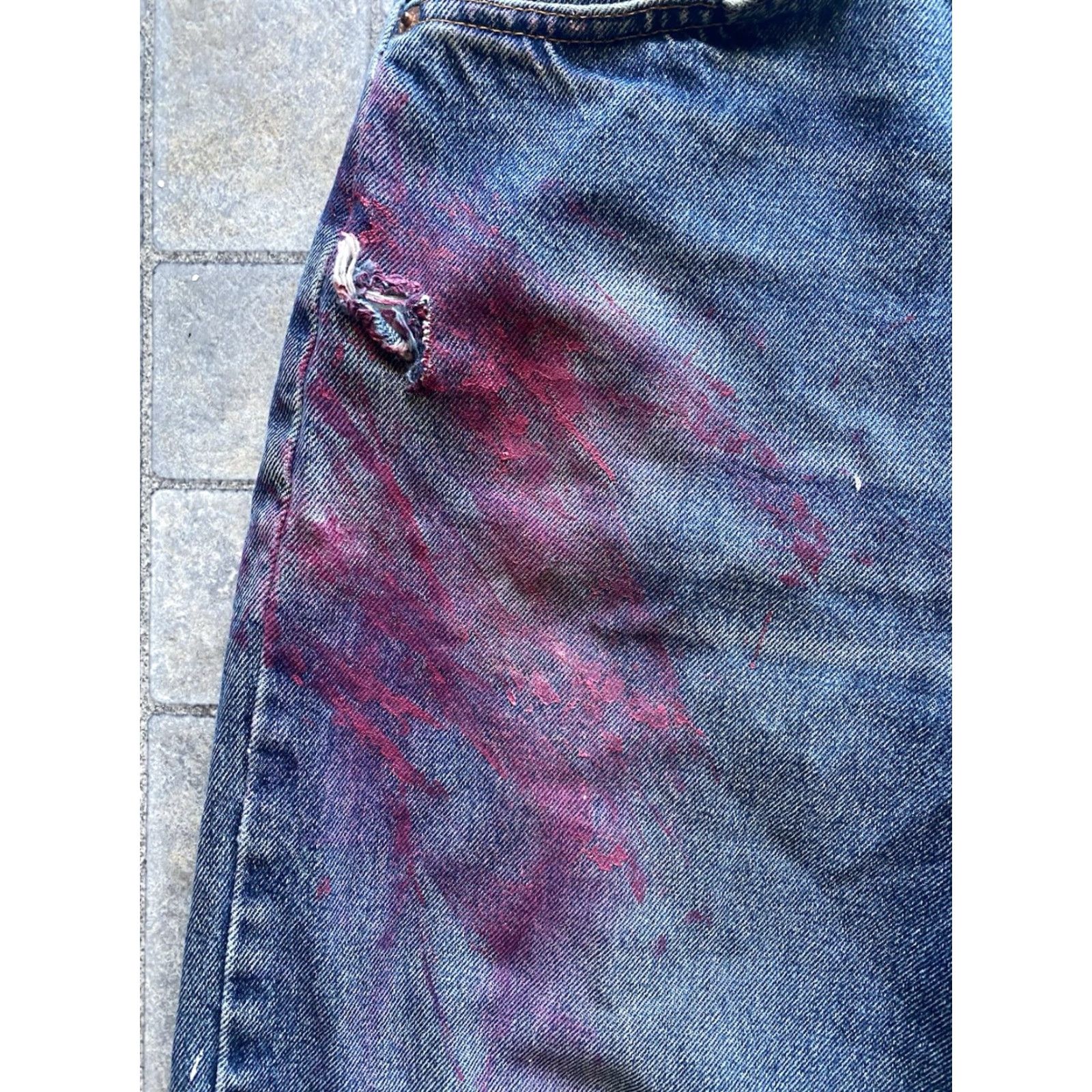 Levi's VINTAGE Levi's 560 Jeans Men 33 Inseam 30 Damaged Flaws Made In USA Blue Pants Size US 33 - 5 Thumbnail