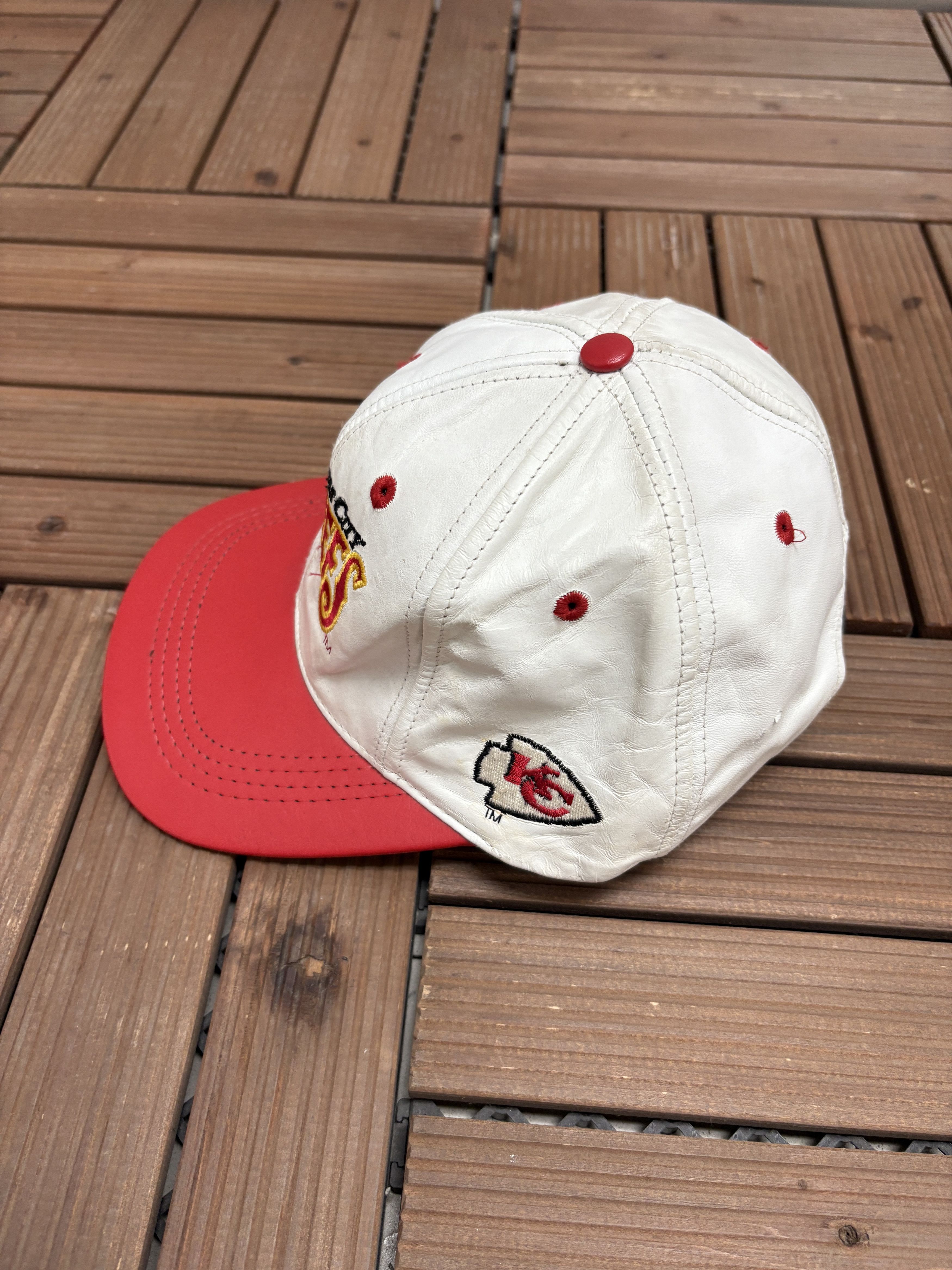 Vintage Kansas City Chiefs Embroidered Vintage Leather Snap Back Hat Size ONE SIZE - 4 Thumbnail