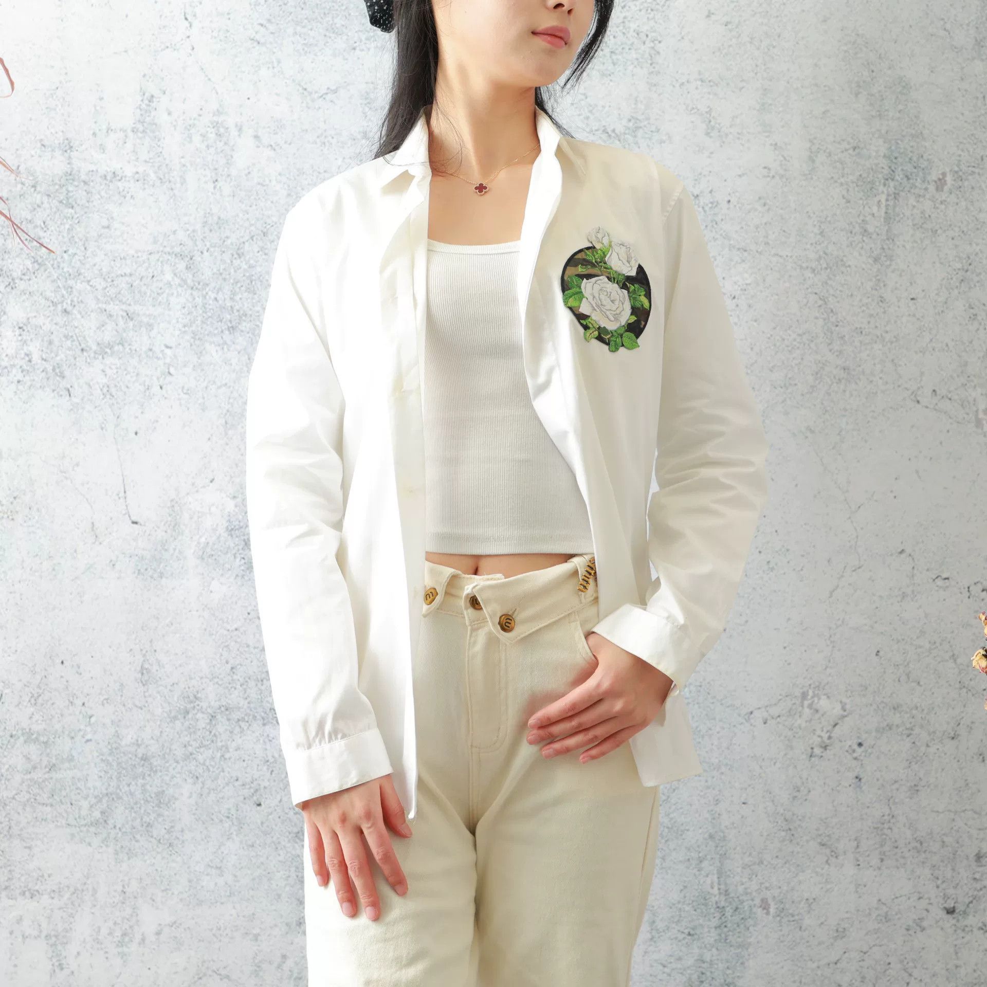 Dior Dior White Cotton Embroidered Long-Sleeve Shirt Size S / US 4 / IT 40 - 1 Thumbnail